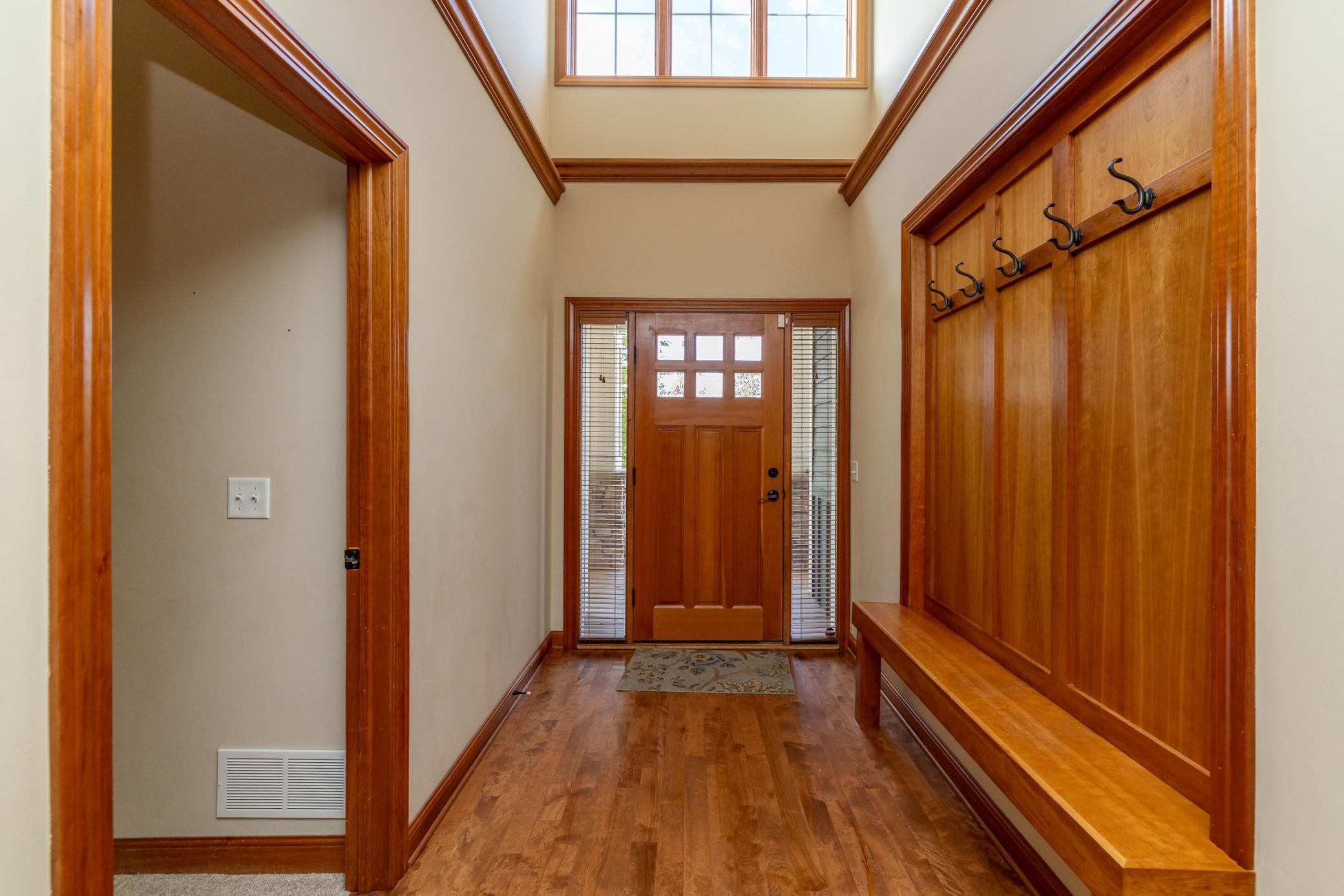 15600 Dunberry Way Property Photo 5