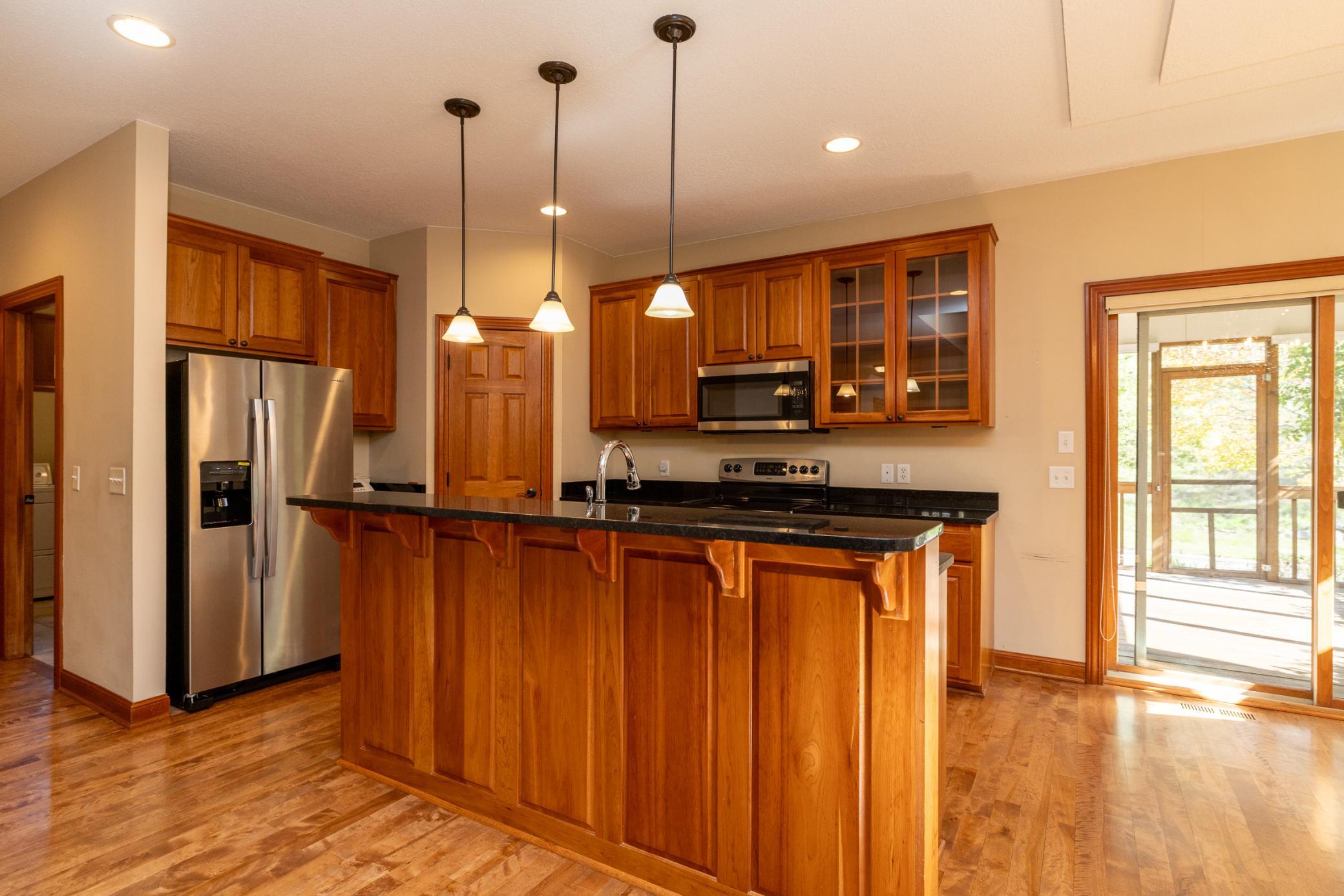15600 Dunberry Way Property Photo 10