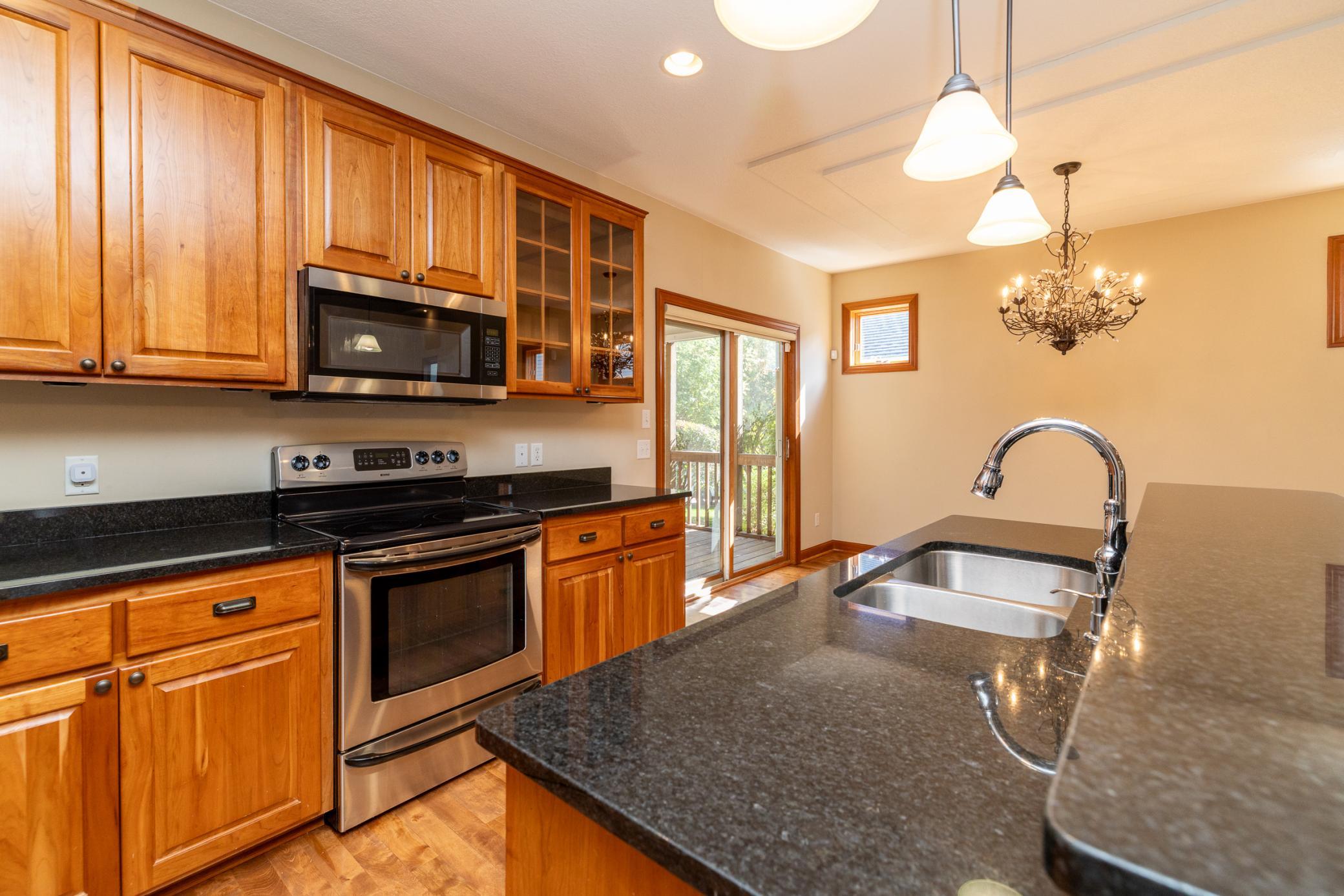 15600 Dunberry Way Property Photo 13