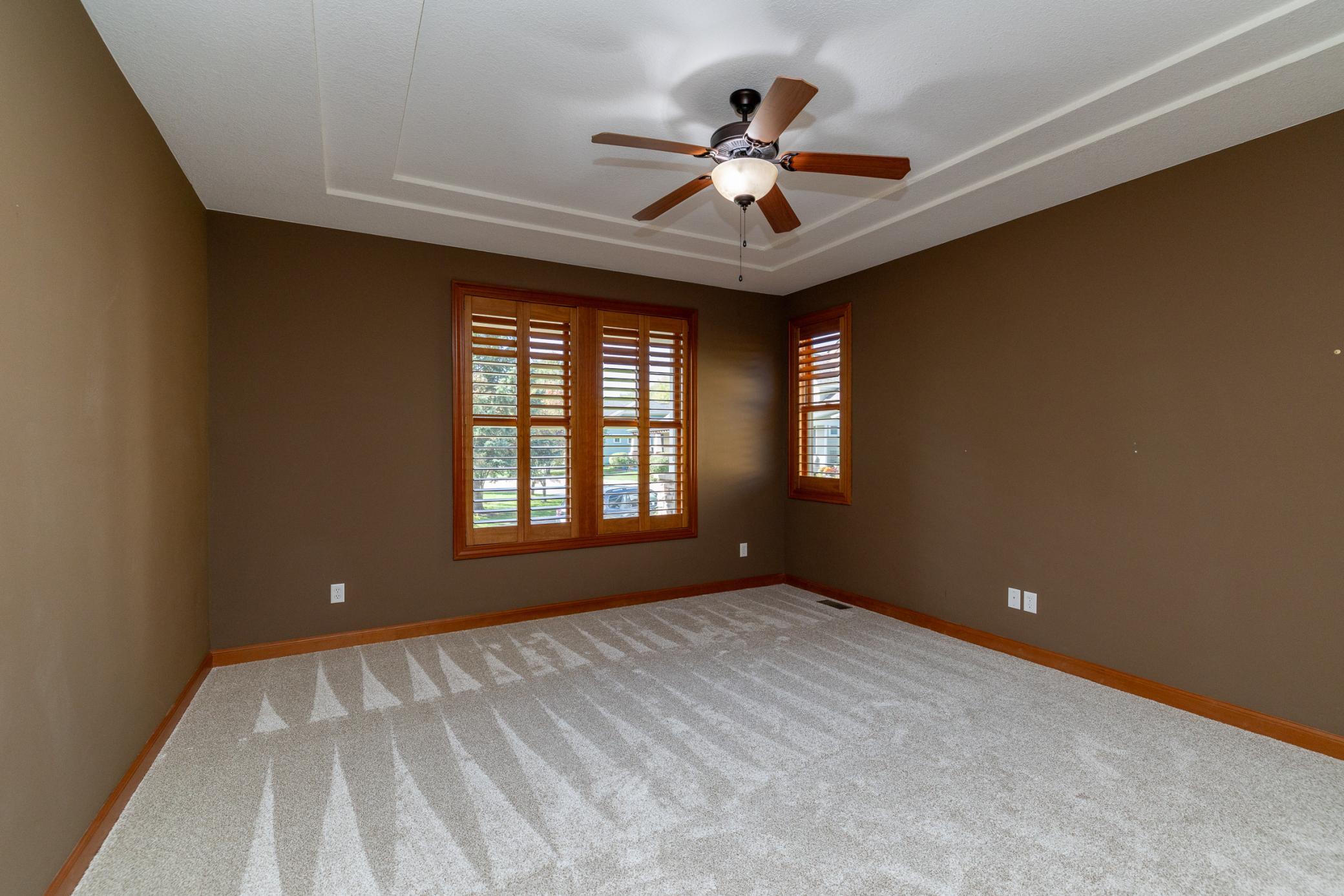 15600 Dunberry Way Property Photo 18