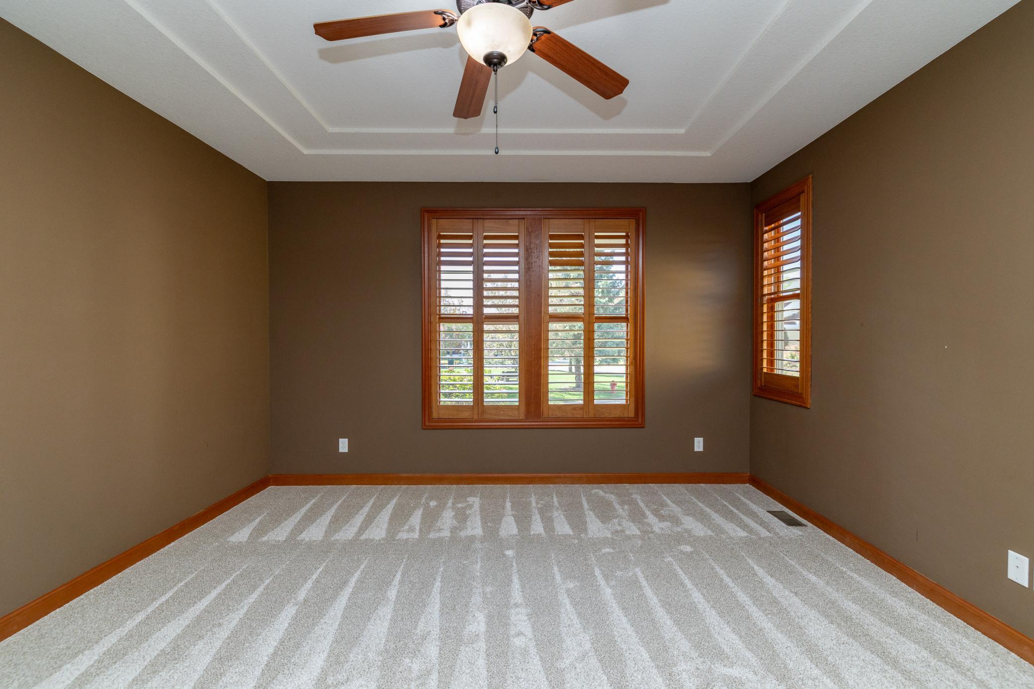 15600 Dunberry Way Property Photo 19