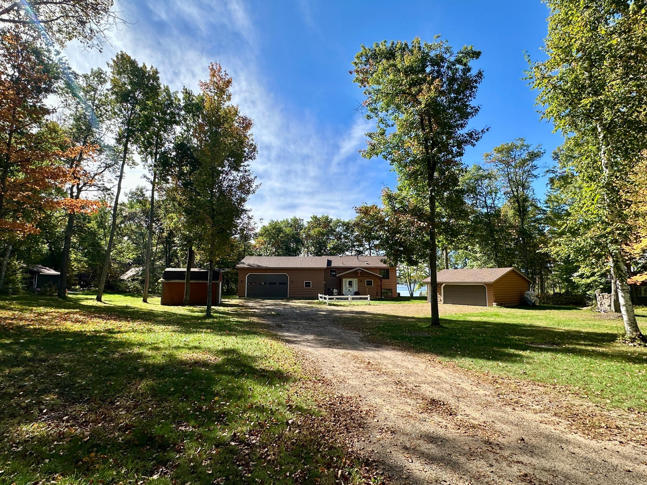 29289 Surfland Road Property Photo 5