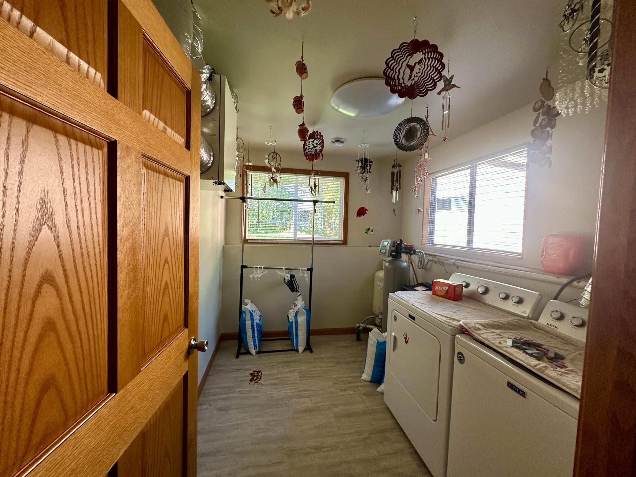 29289 Surfland Road Property Photo 18