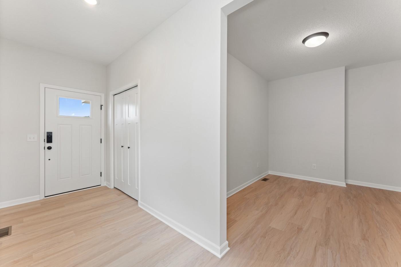 1683 Langston Avenue Ne Property Photo 6