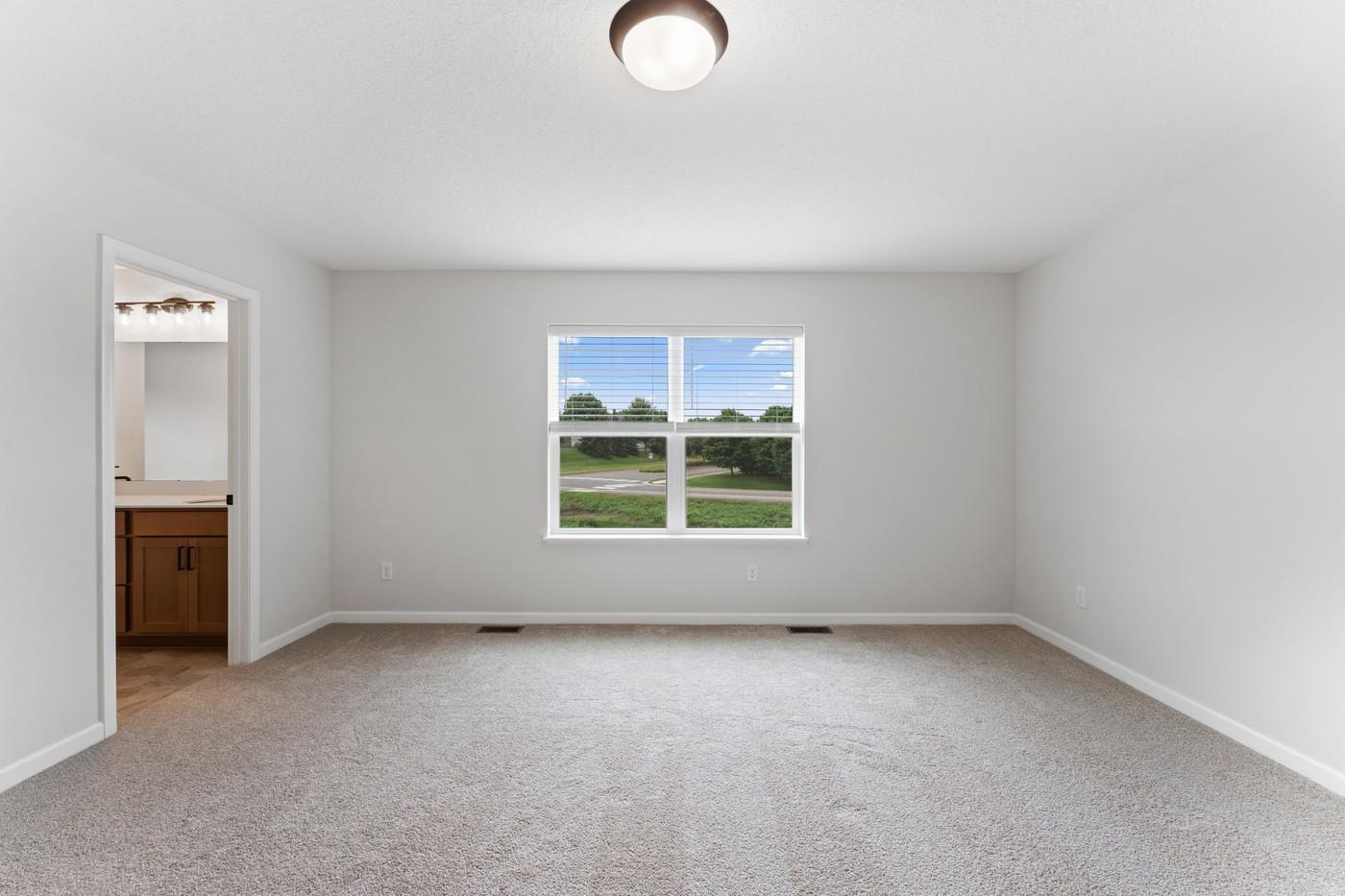 1683 Langston Avenue Ne Property Photo 20