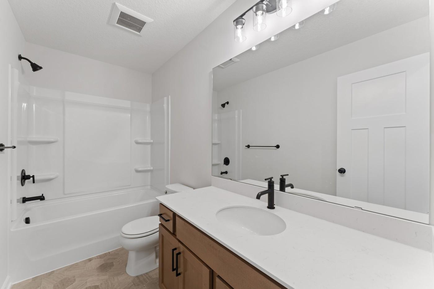 1683 Langston Avenue Ne Property Photo 21