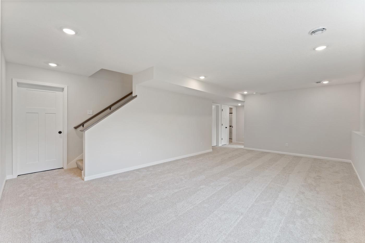 1683 Langston Avenue Ne Property Photo 23