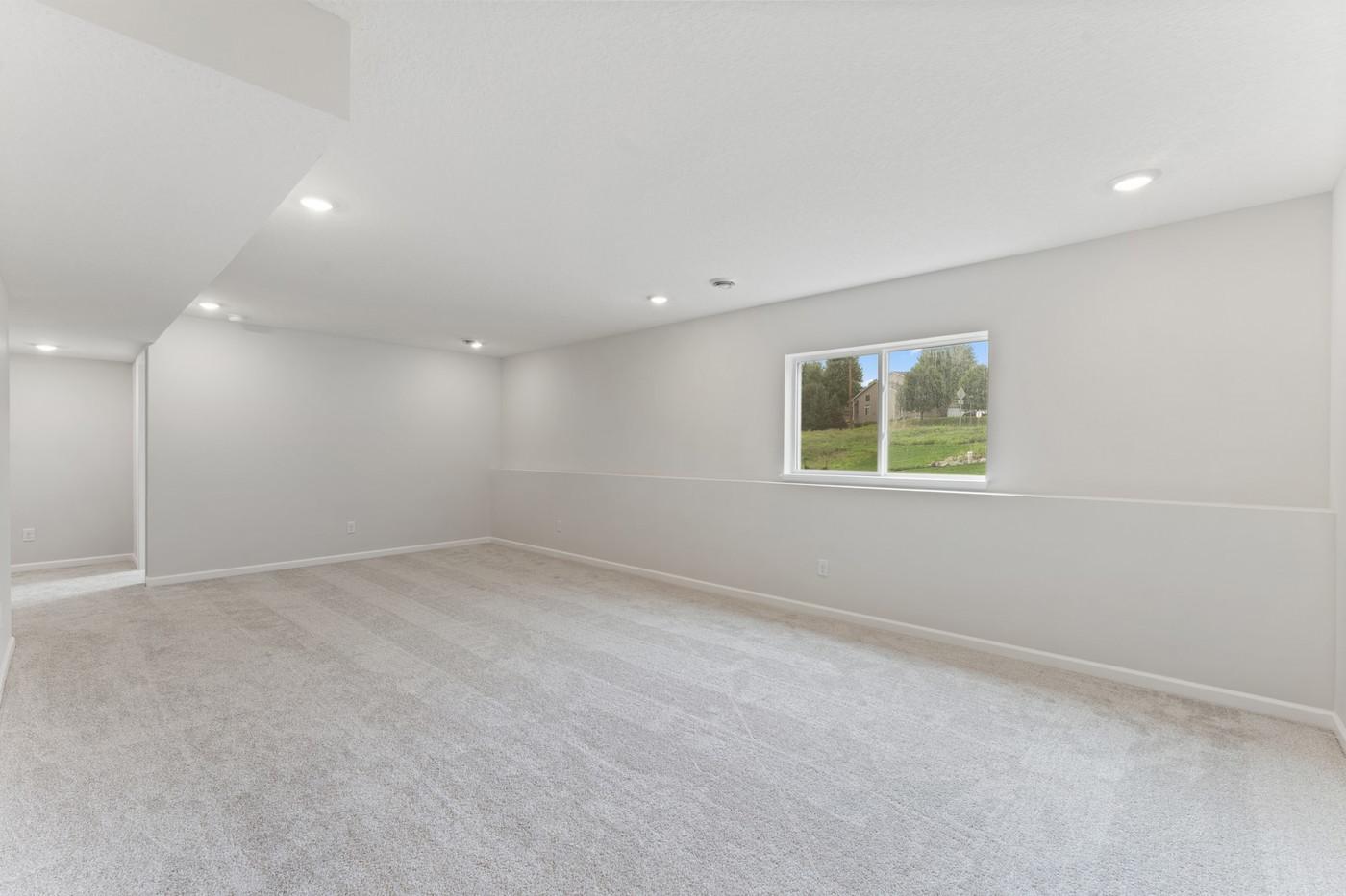 1683 Langston Avenue Ne Property Photo 29
