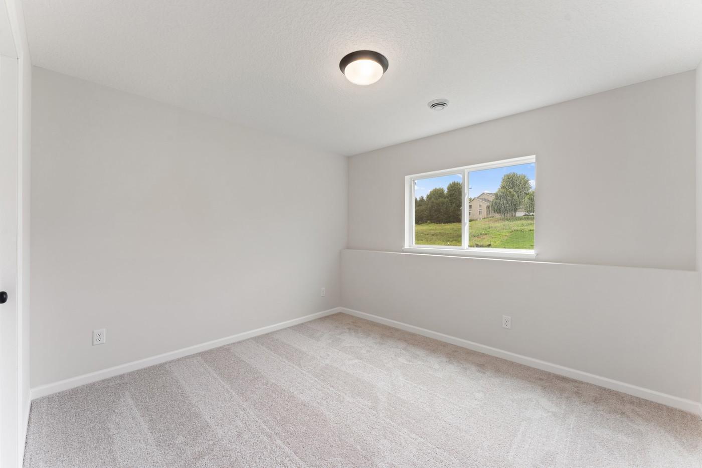 1683 Langston Avenue Ne Property Photo 31