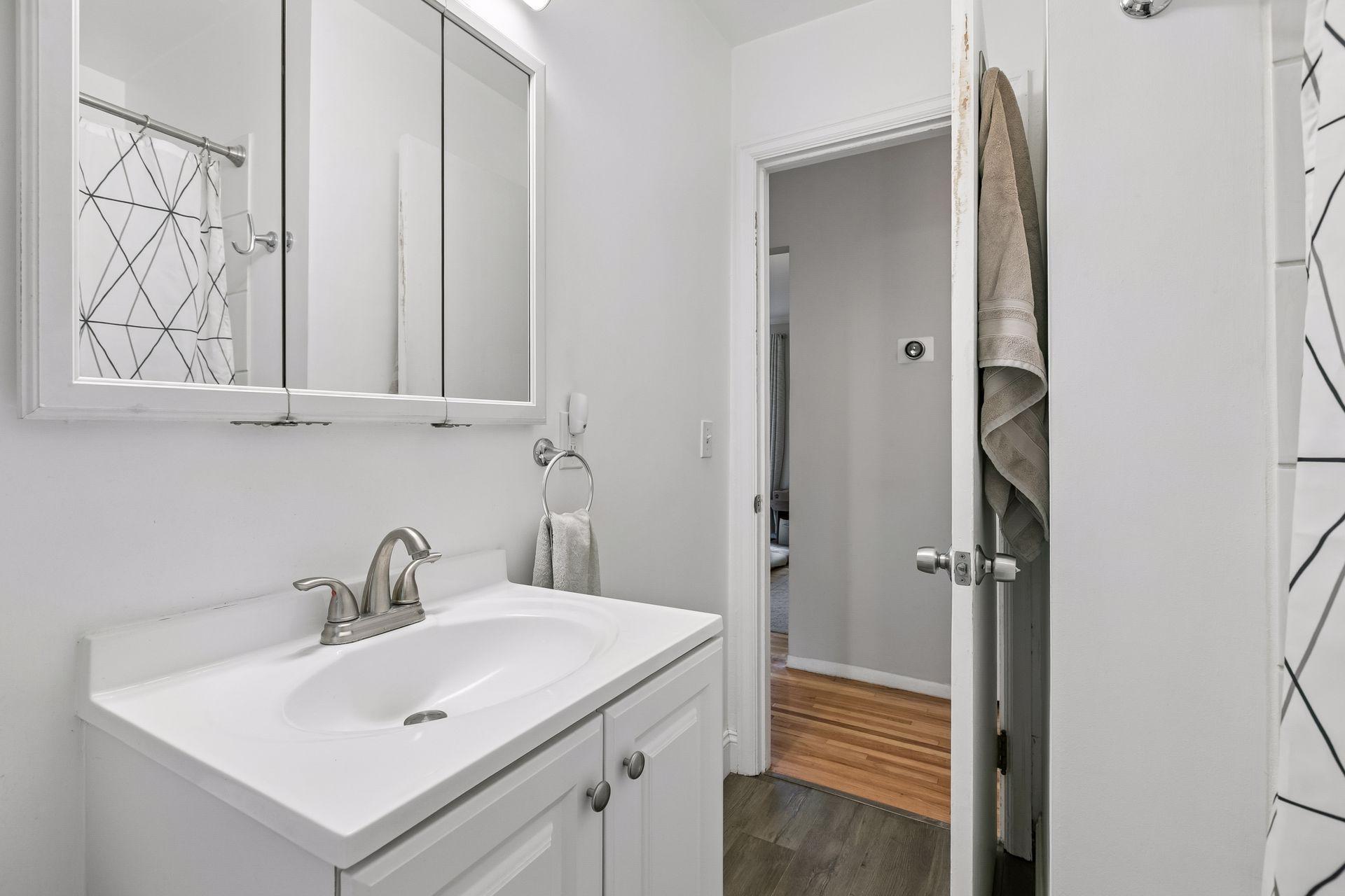 3451 2nd Street Ne Property Photo 14