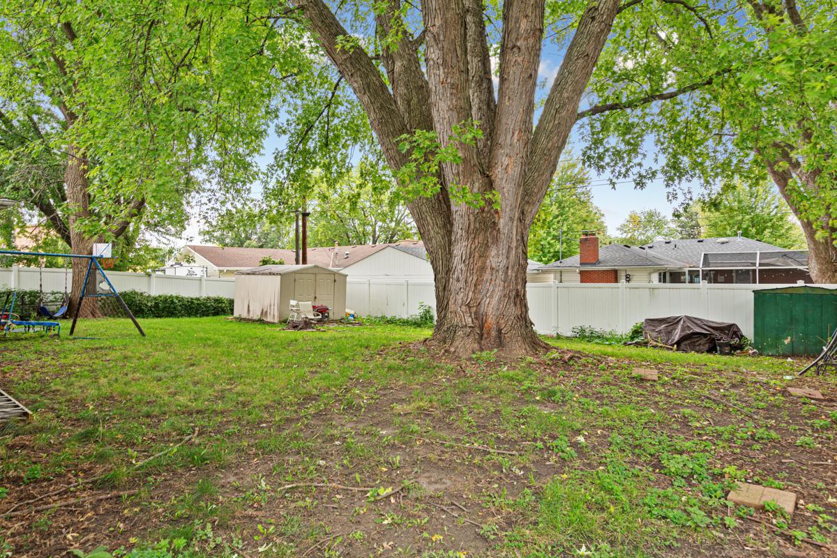 3320 Upper 143rd Street W Property Photo 15
