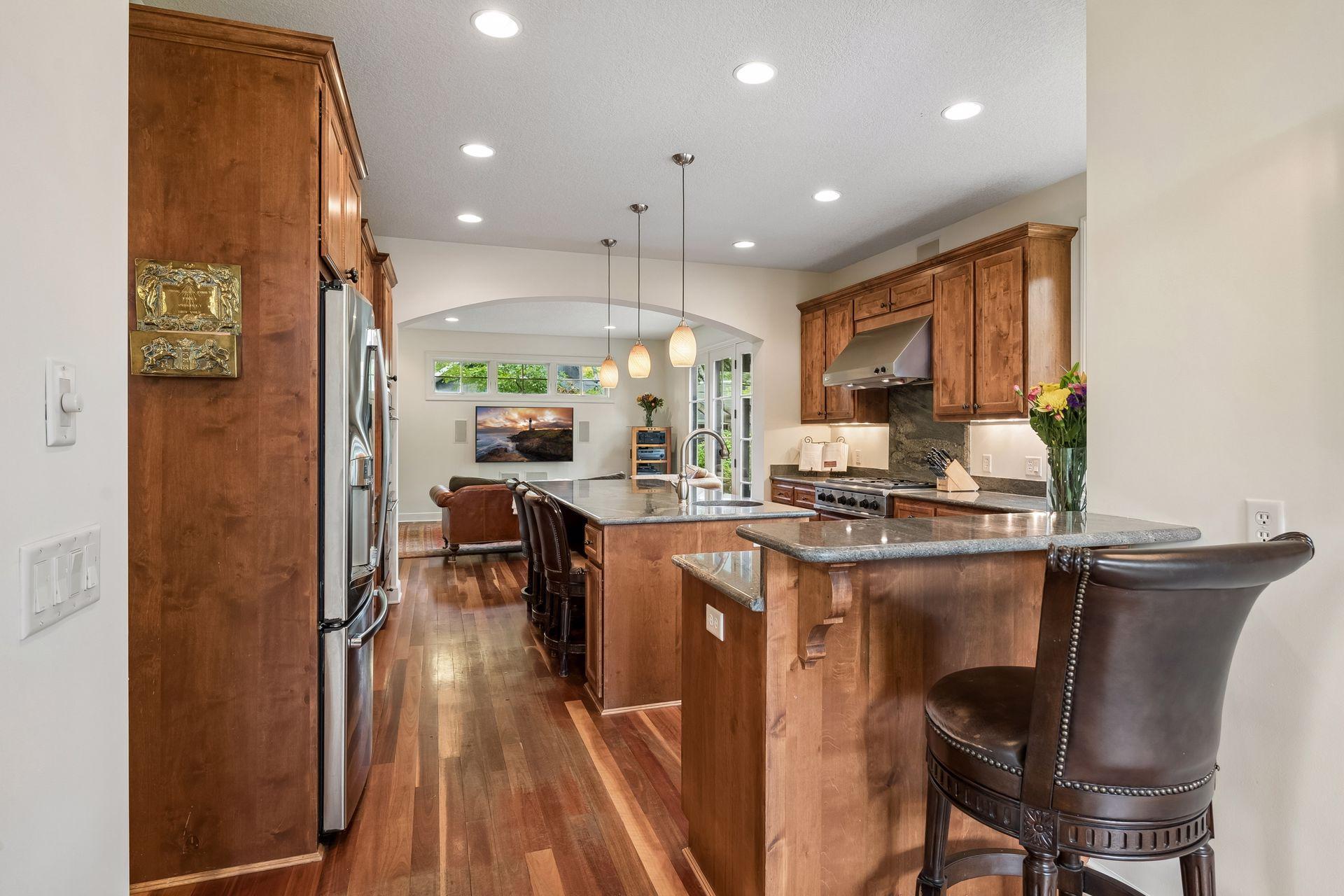 6805 Creston Road Property Photo 17