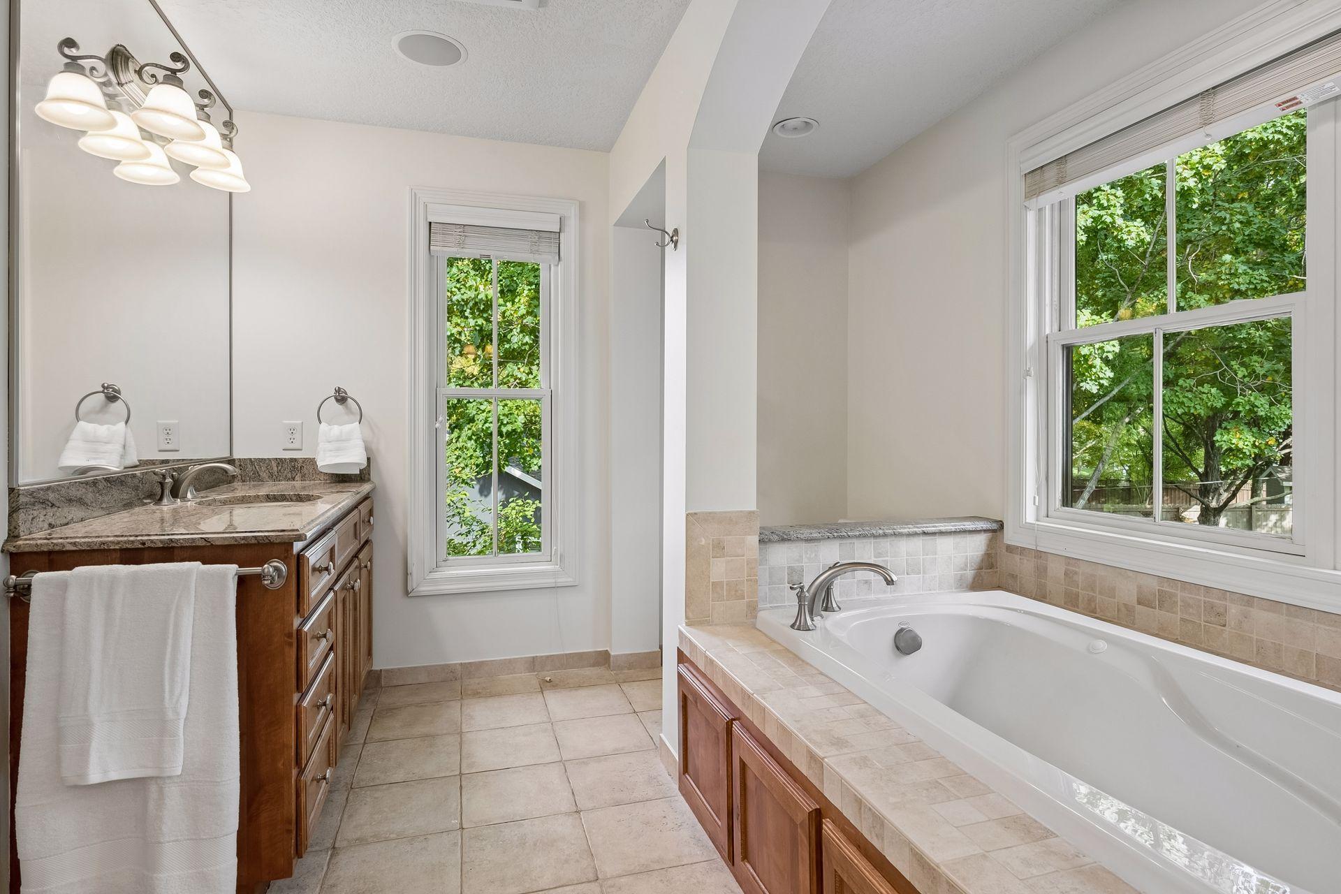 6805 Creston Road Property Photo 36