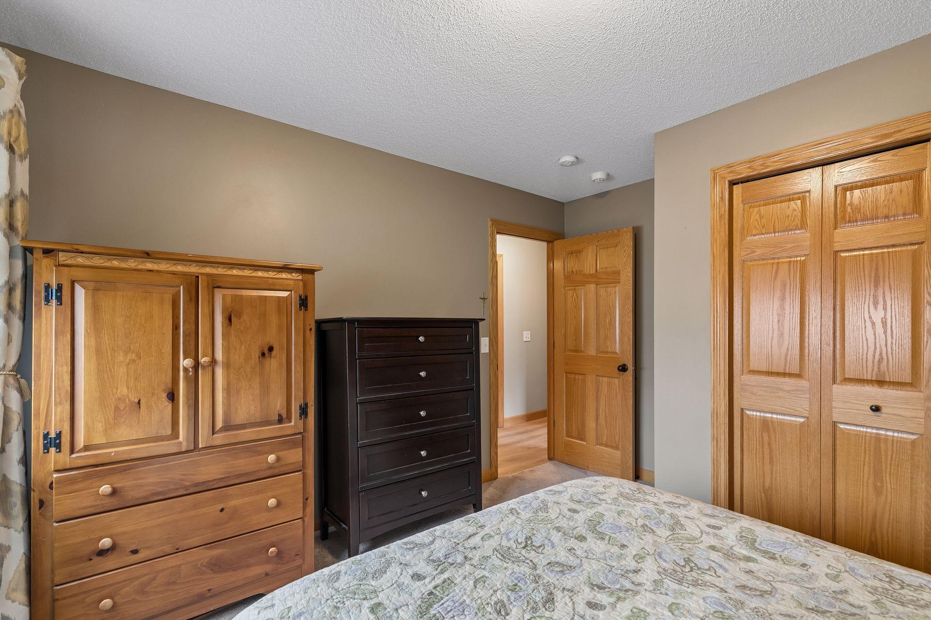 10346 Fallgold Parkway N Property Photo 24