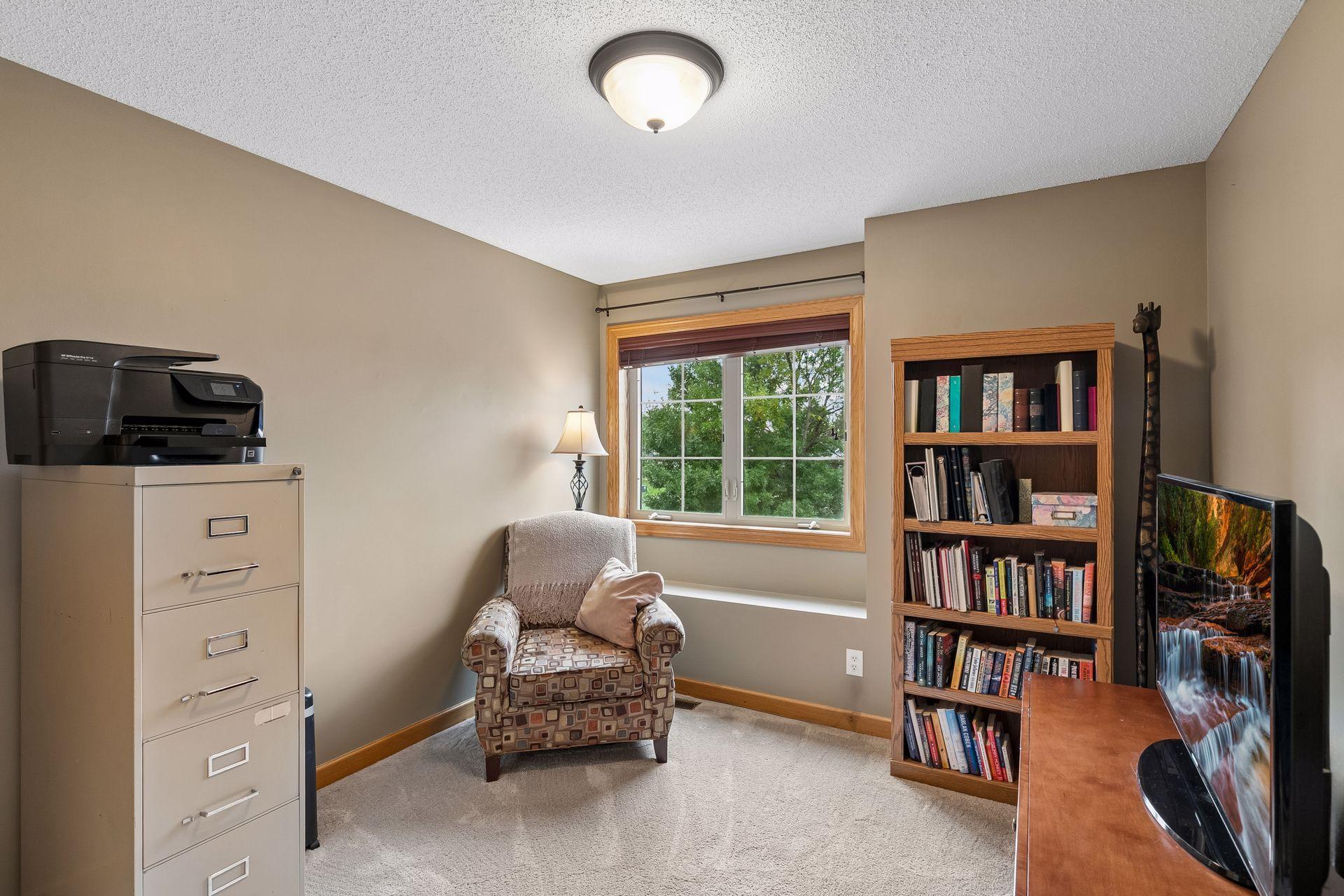 10346 Fallgold Parkway N Property Photo 25