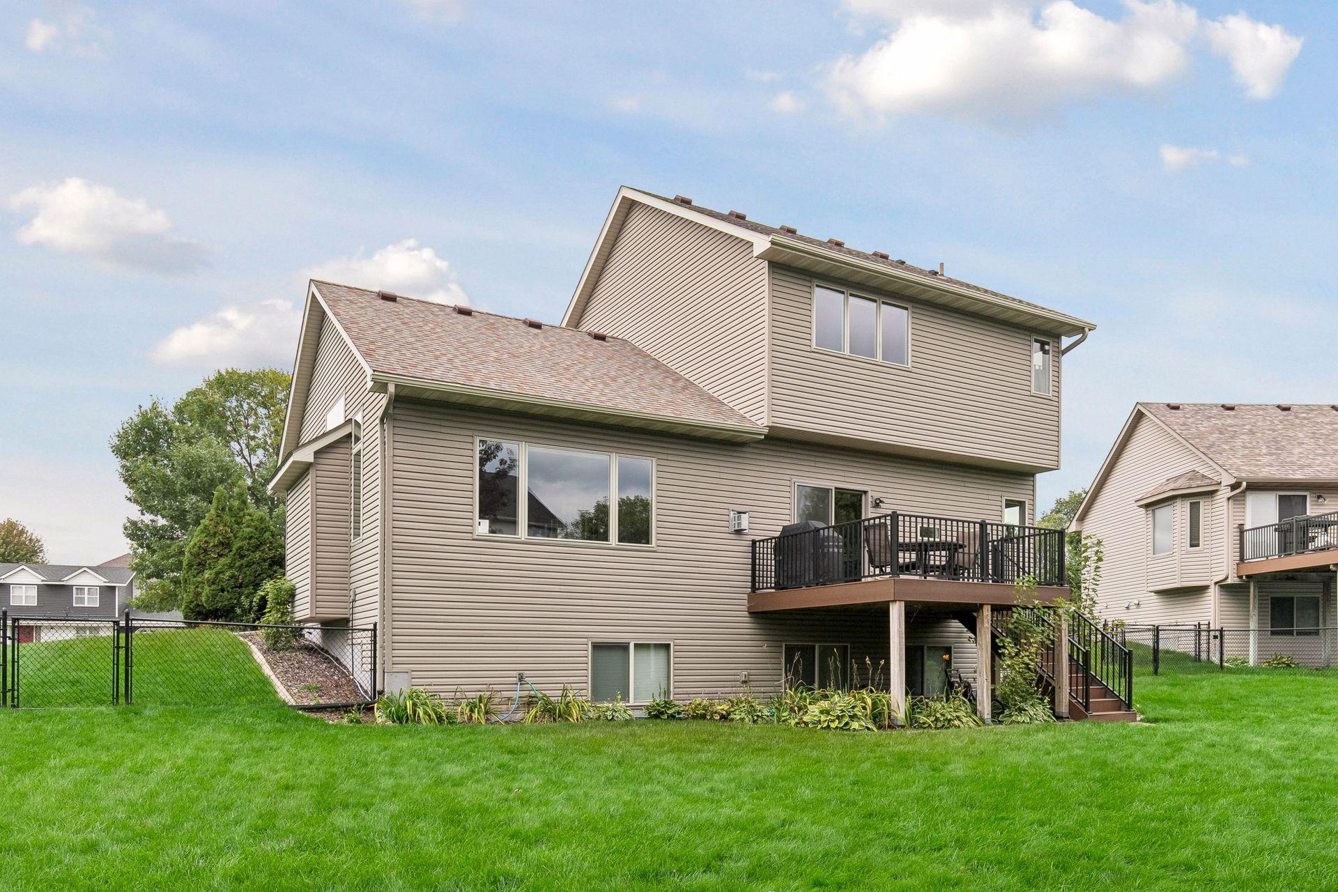 10346 Fallgold Parkway N Property Photo 29