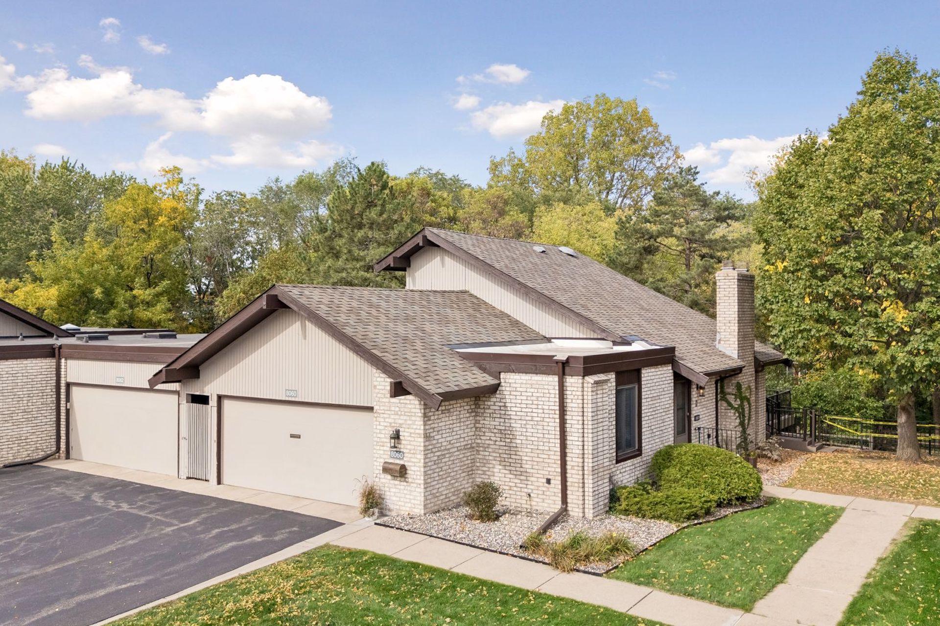 8060 Pennsylvania Road Property Photo 1