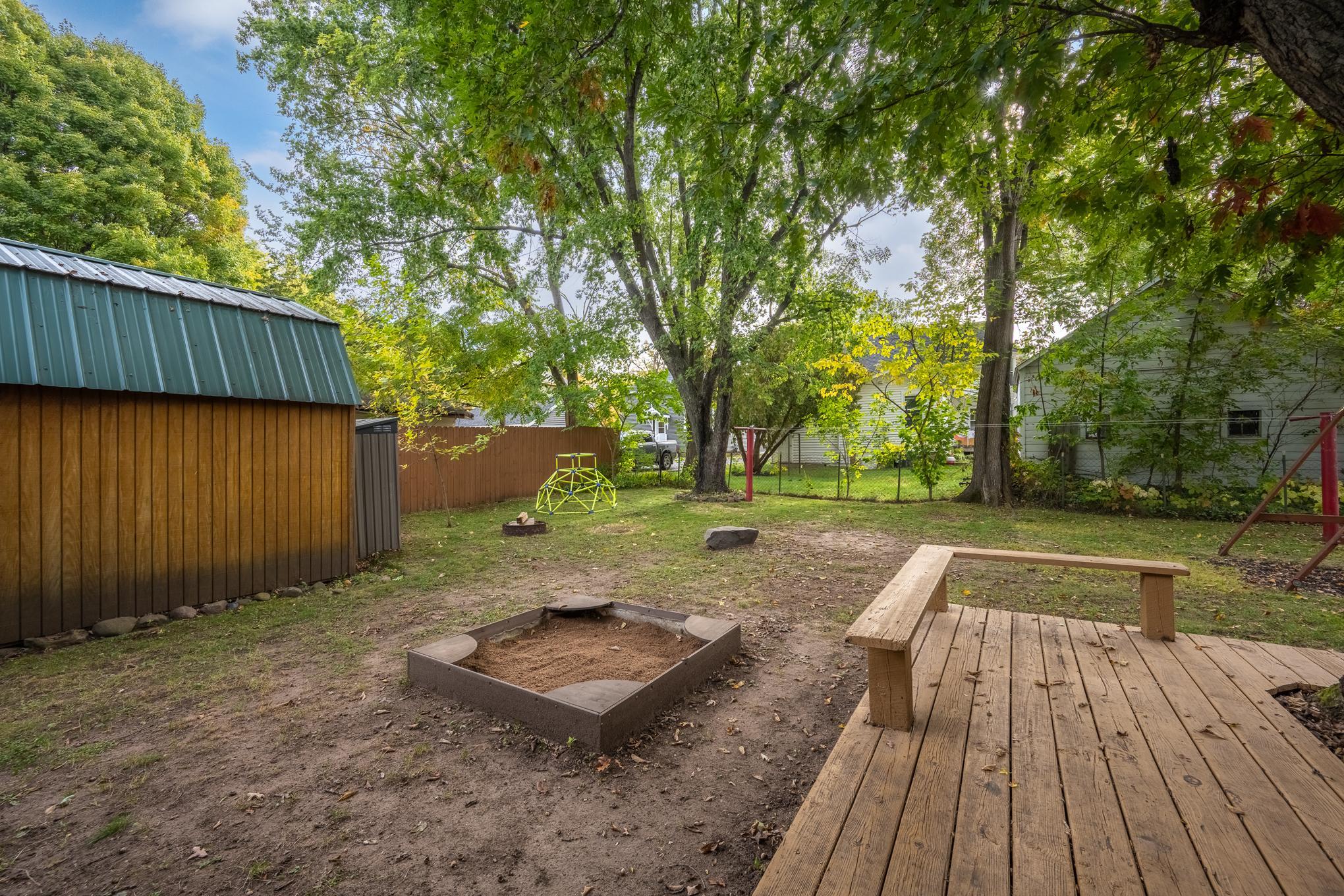 606 River Street Property Photo 4