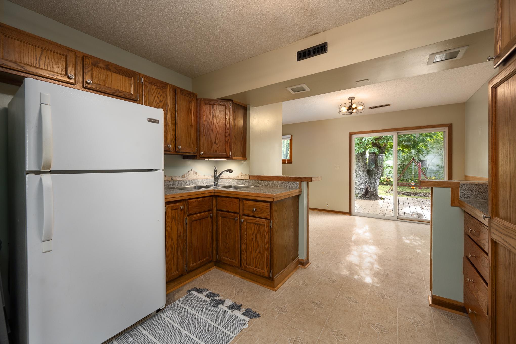 606 River Street Property Photo 14