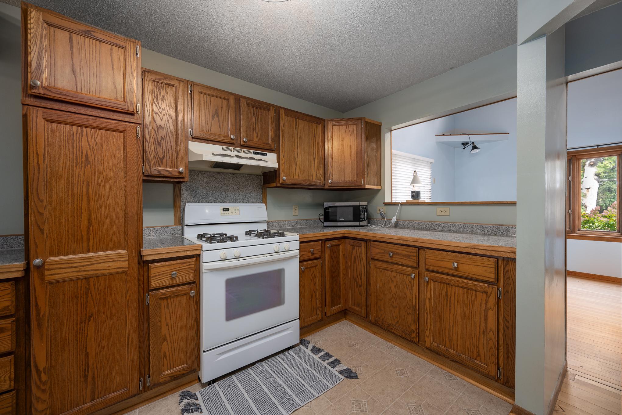 606 River Street Property Photo 15