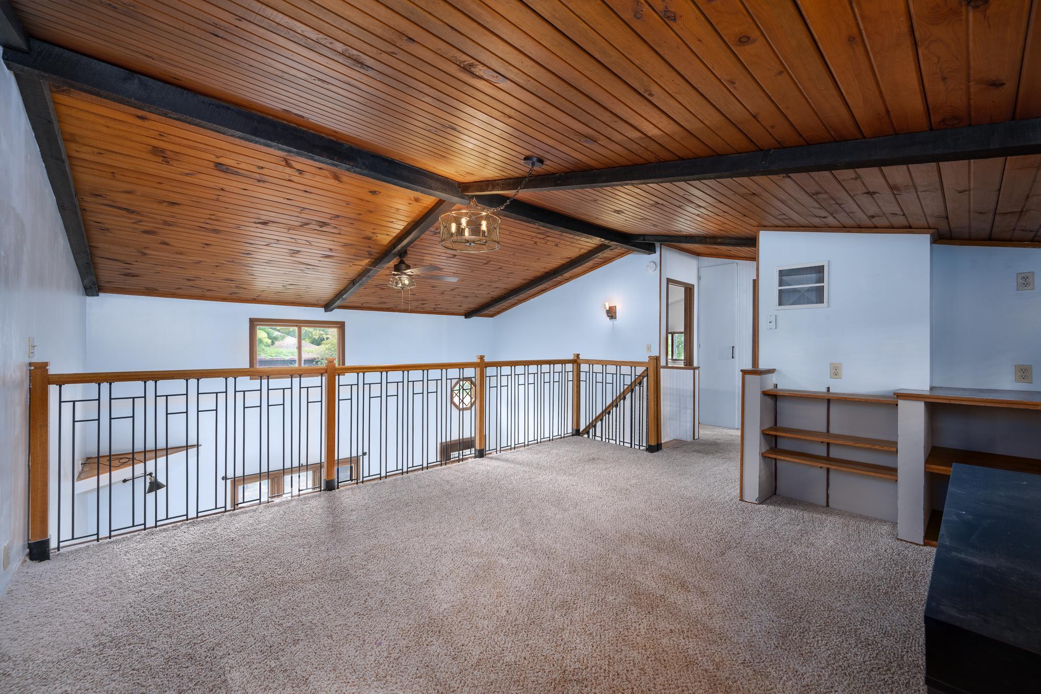 606 River Street Property Photo 22