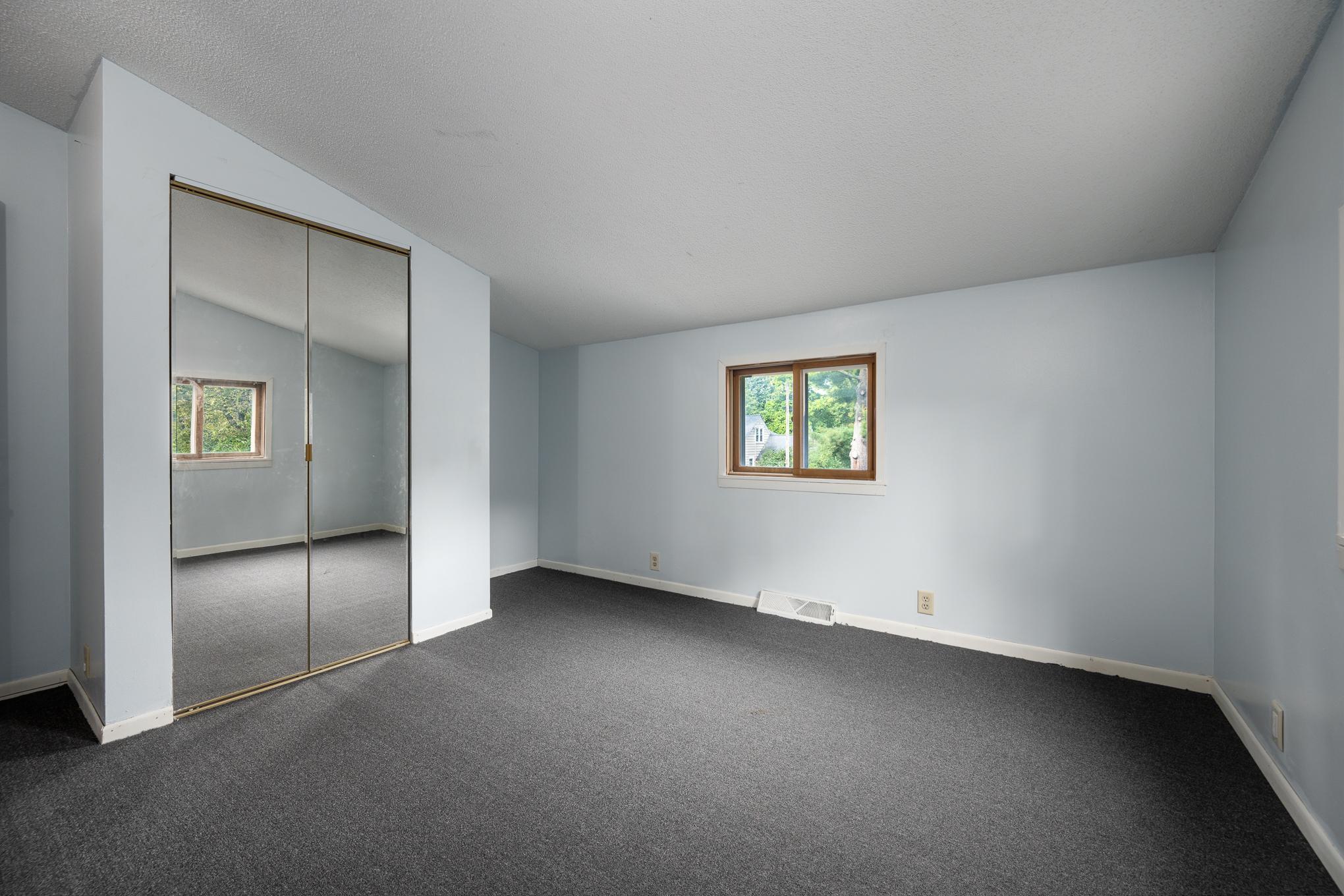 606 River Street Property Photo 26