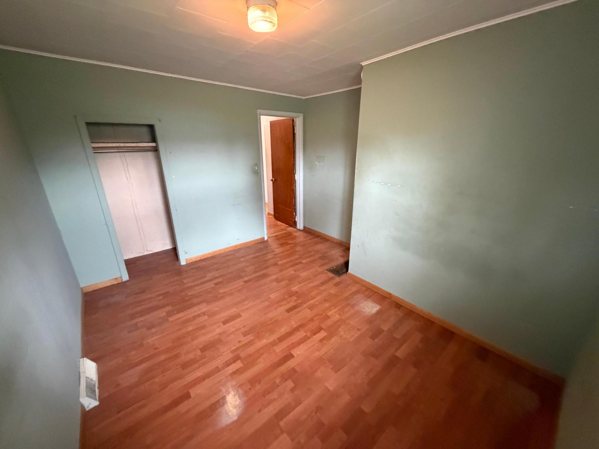 228 Winona Avenue Property Photo 8