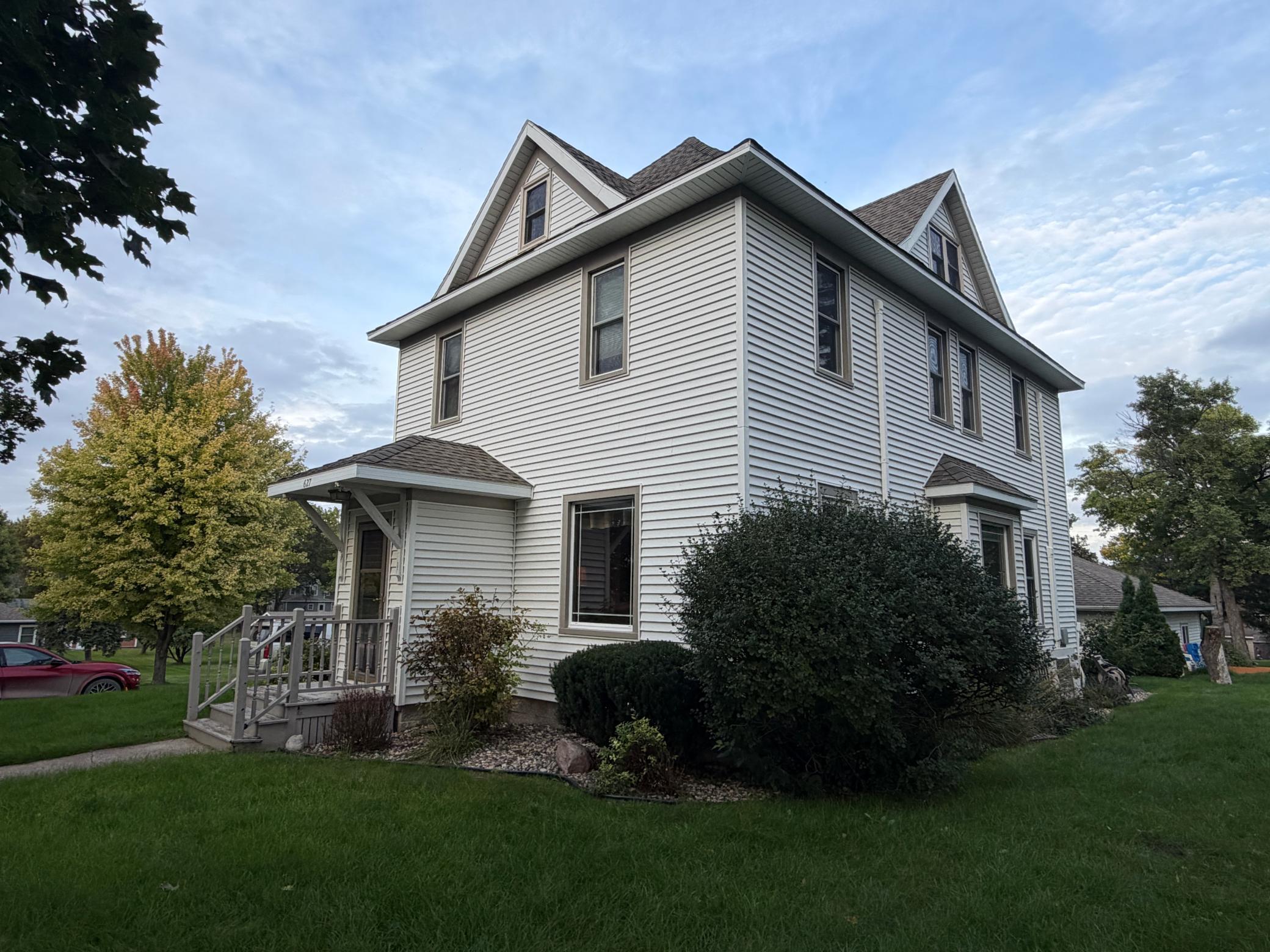 627 12th Street Property Photo 45