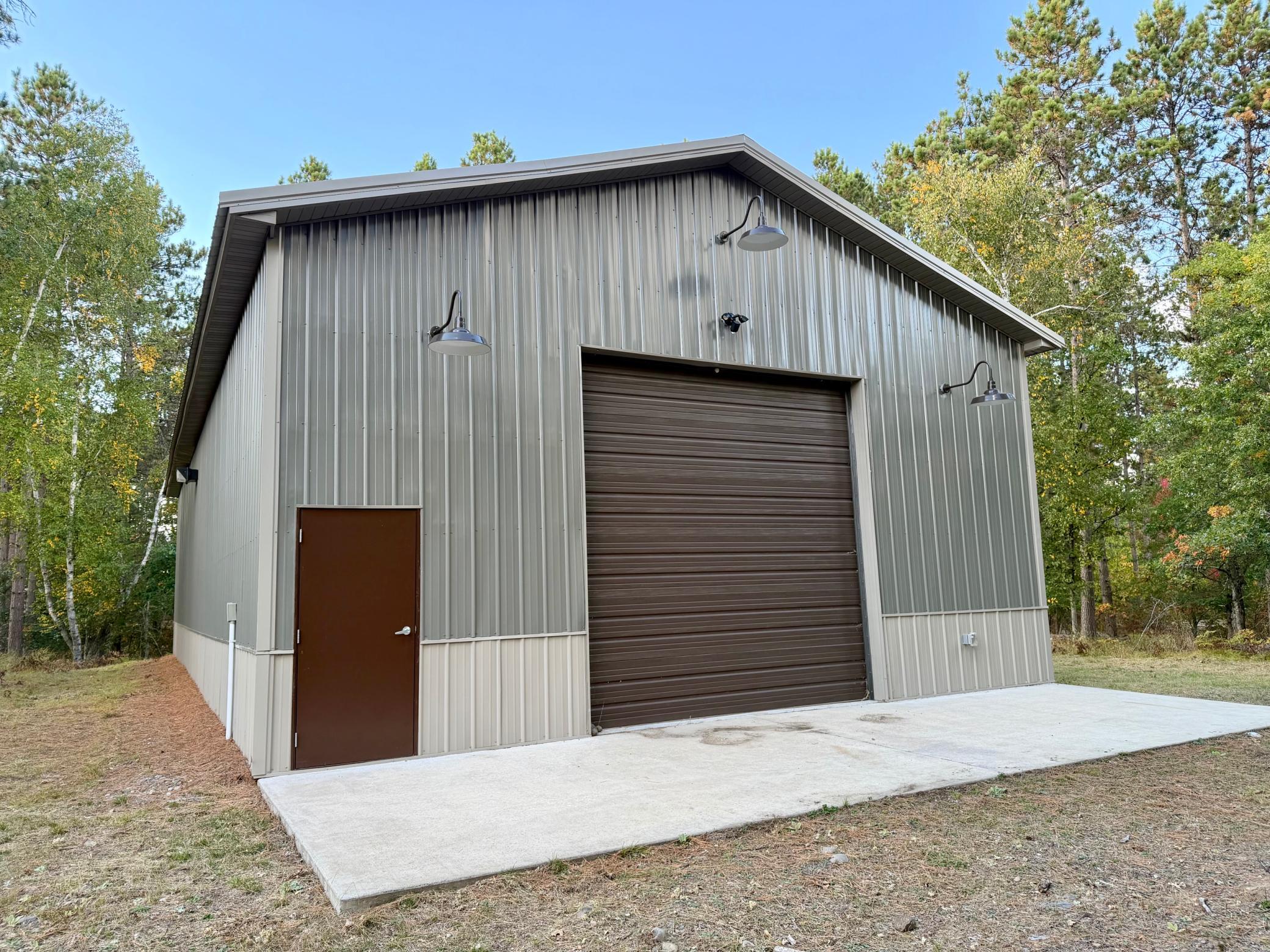 1735 St Croix Trail Property Photo 7