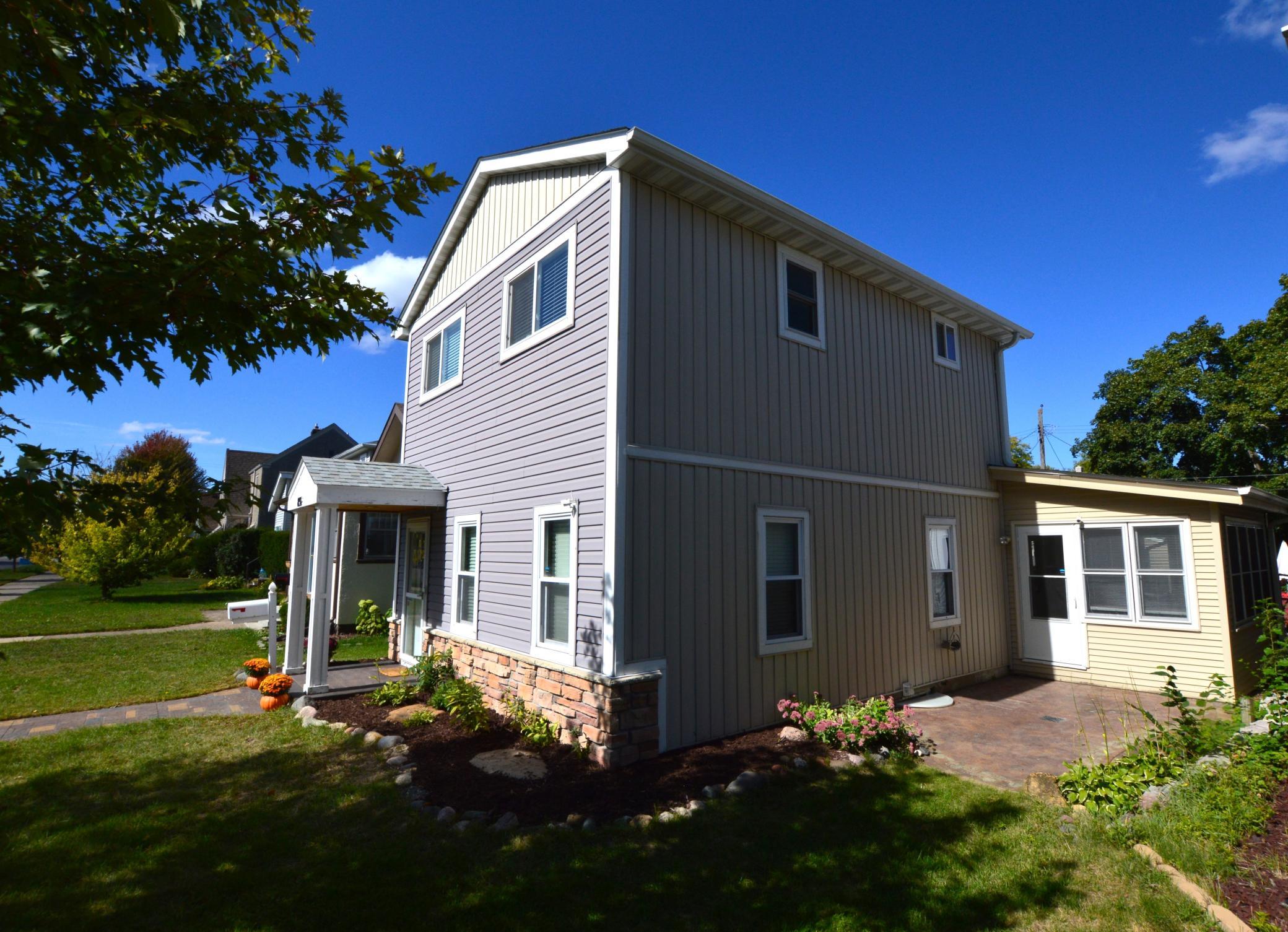 855 Cottage Avenue E Property Photo 26