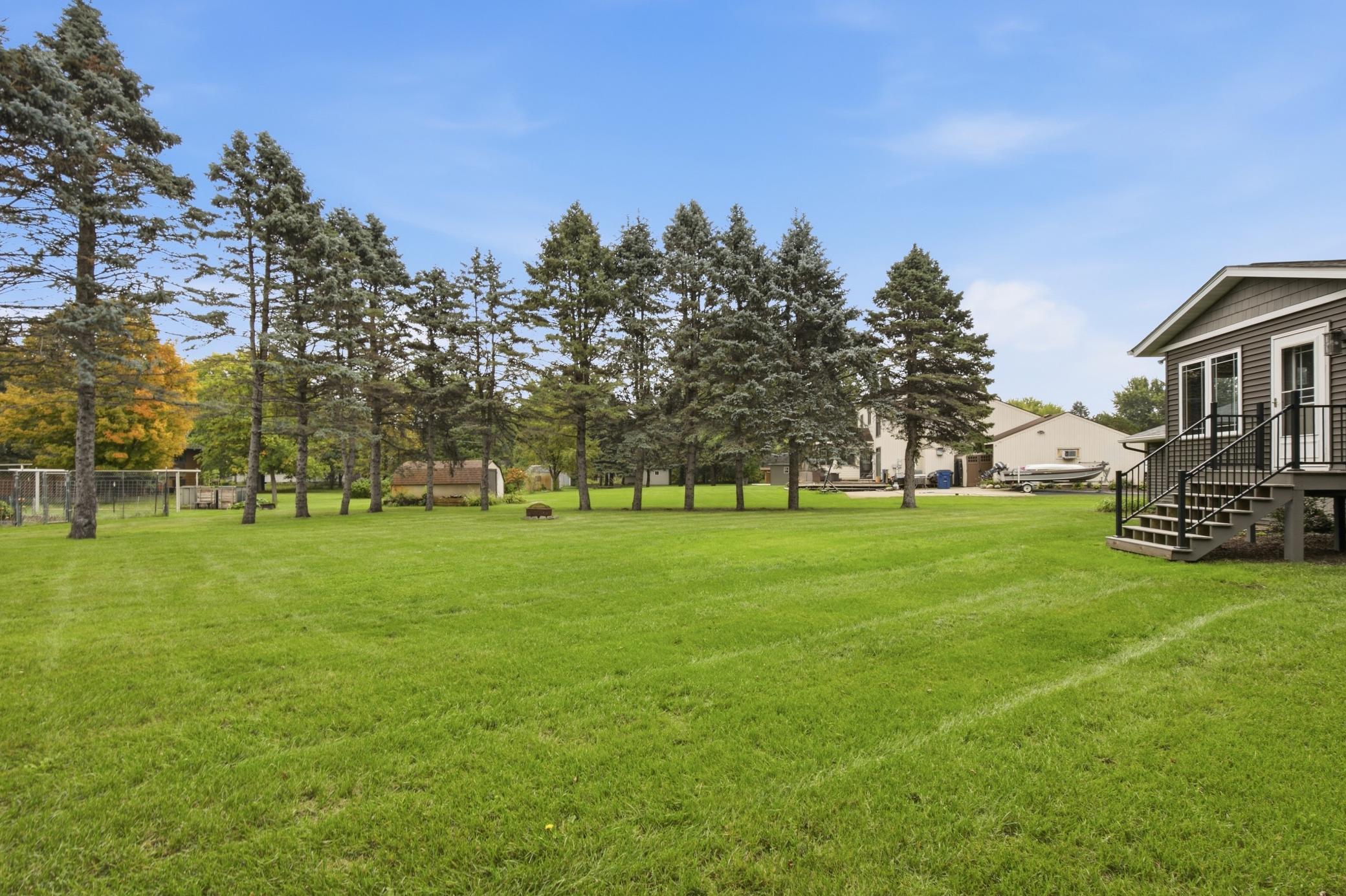 6407 Laurel Road Property Photo 4