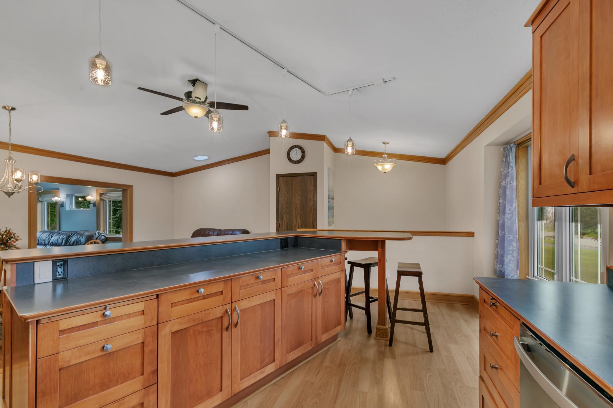 6407 Laurel Road Property Photo 14