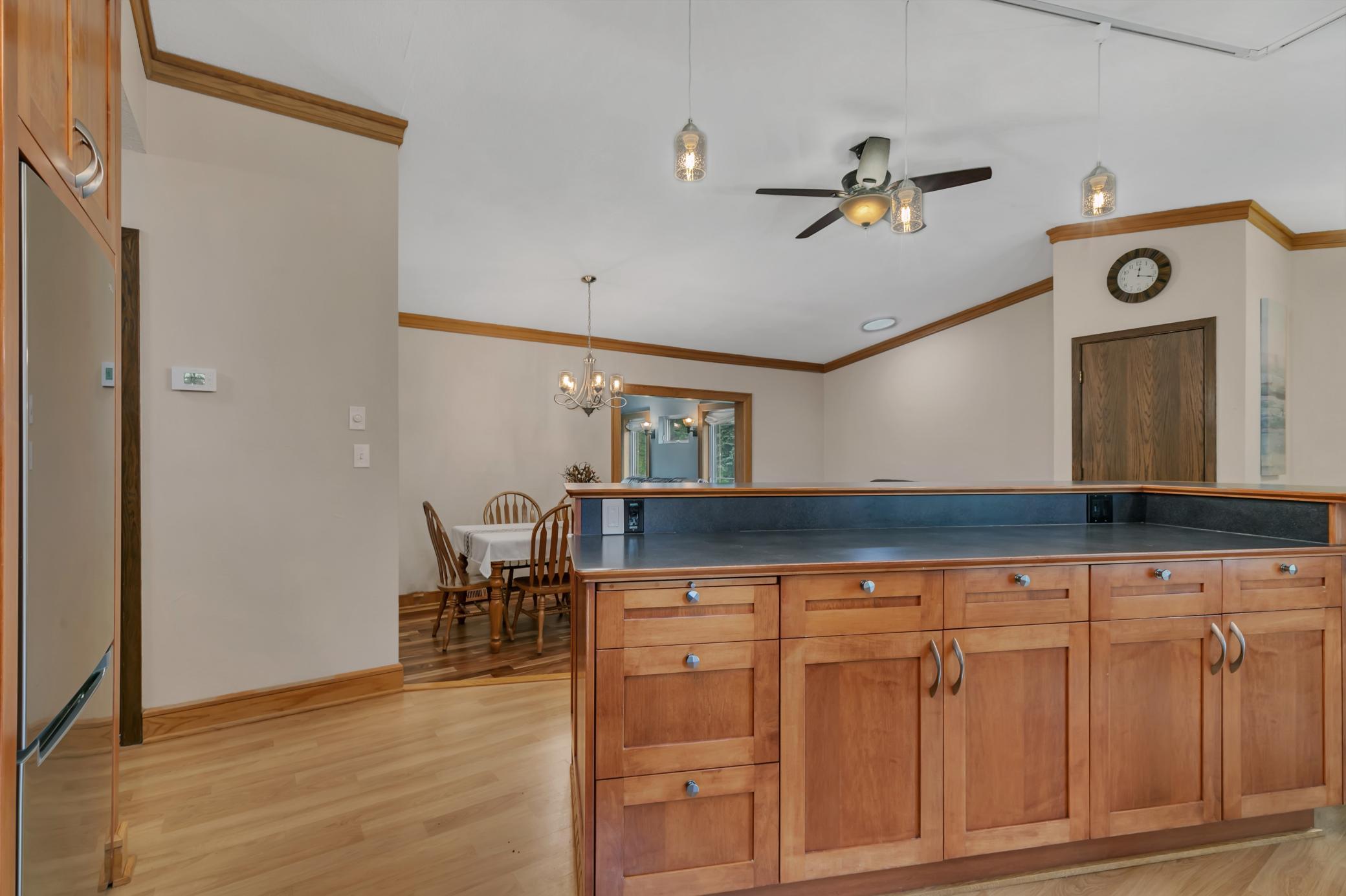 6407 Laurel Road Property Photo 15