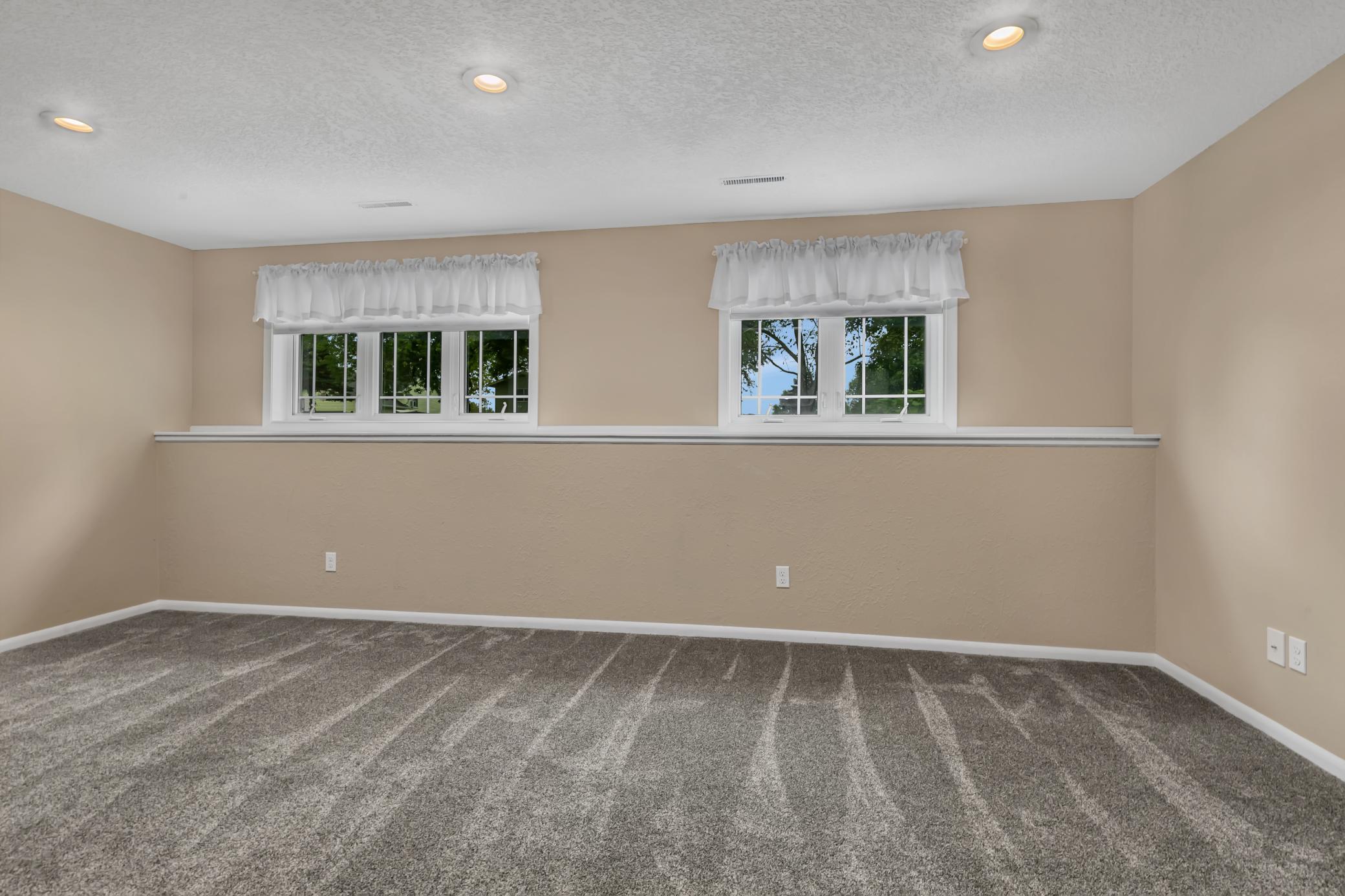 6407 Laurel Road Property Photo 25