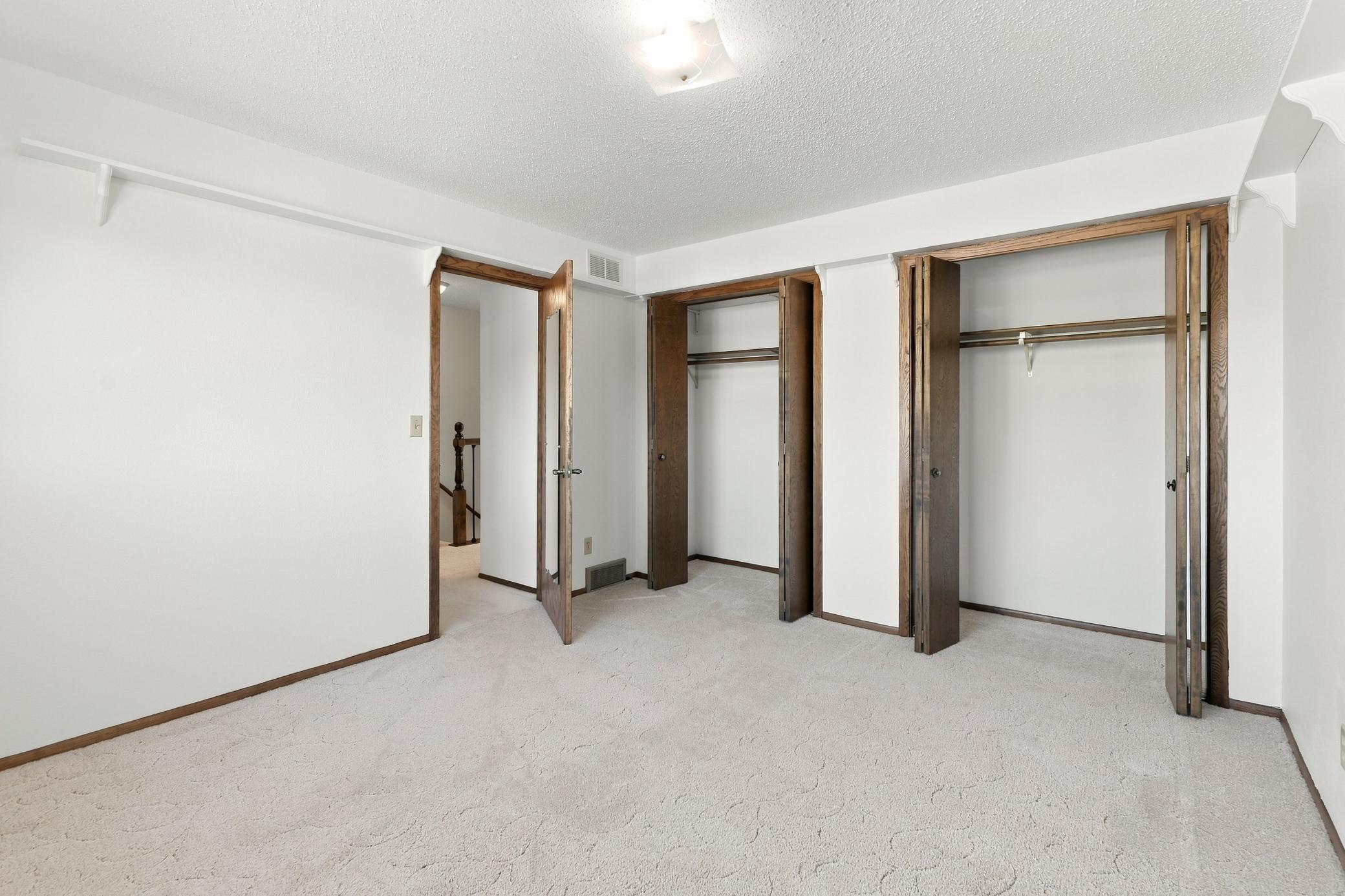 1402 E Gateway Circle S H Property Photo 22
