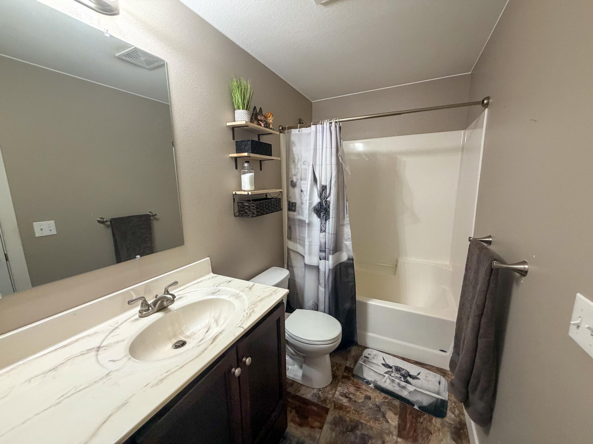 26 Heritage Lane Property Photo 20