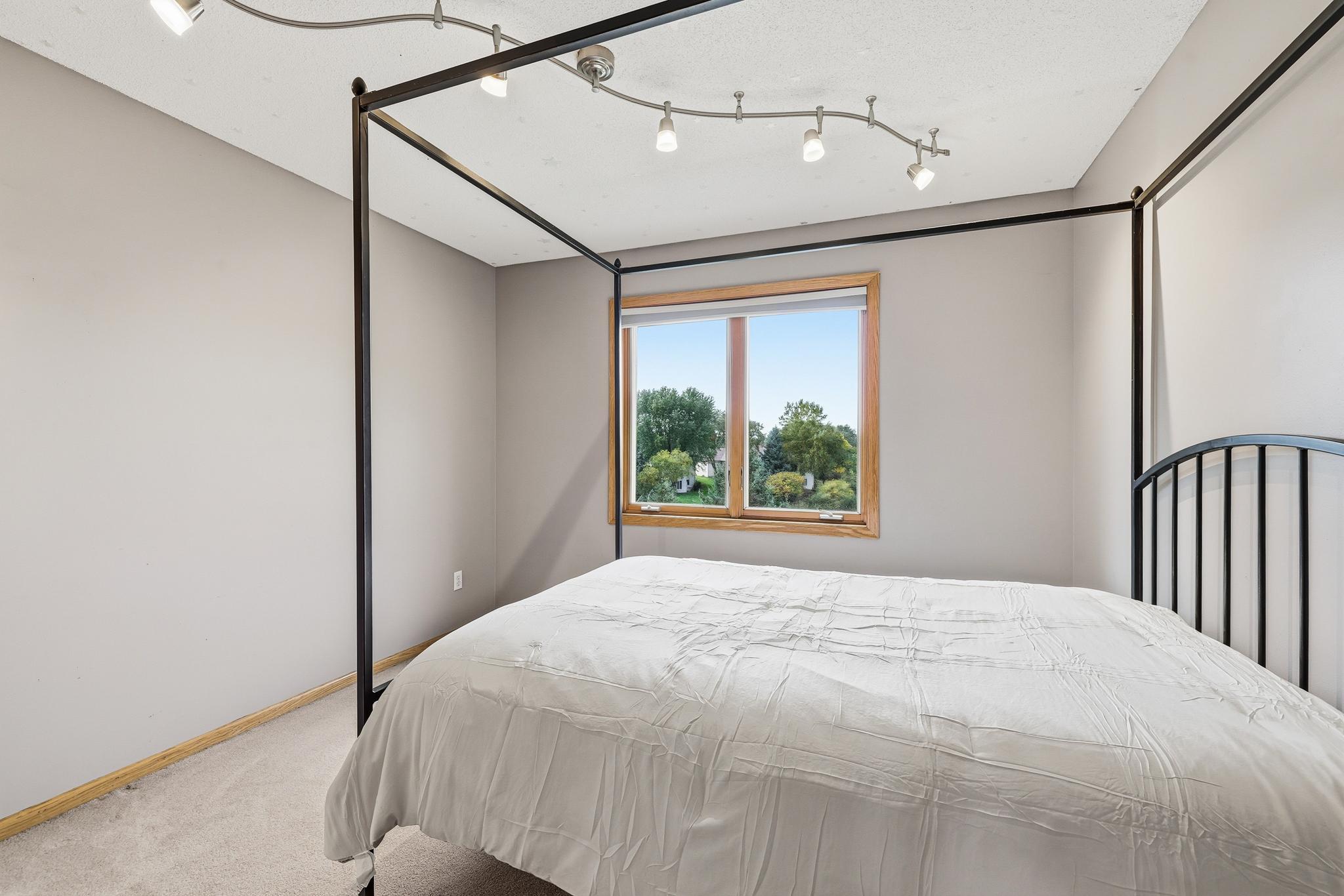 13144 Palisade Street Ne Property Photo 28