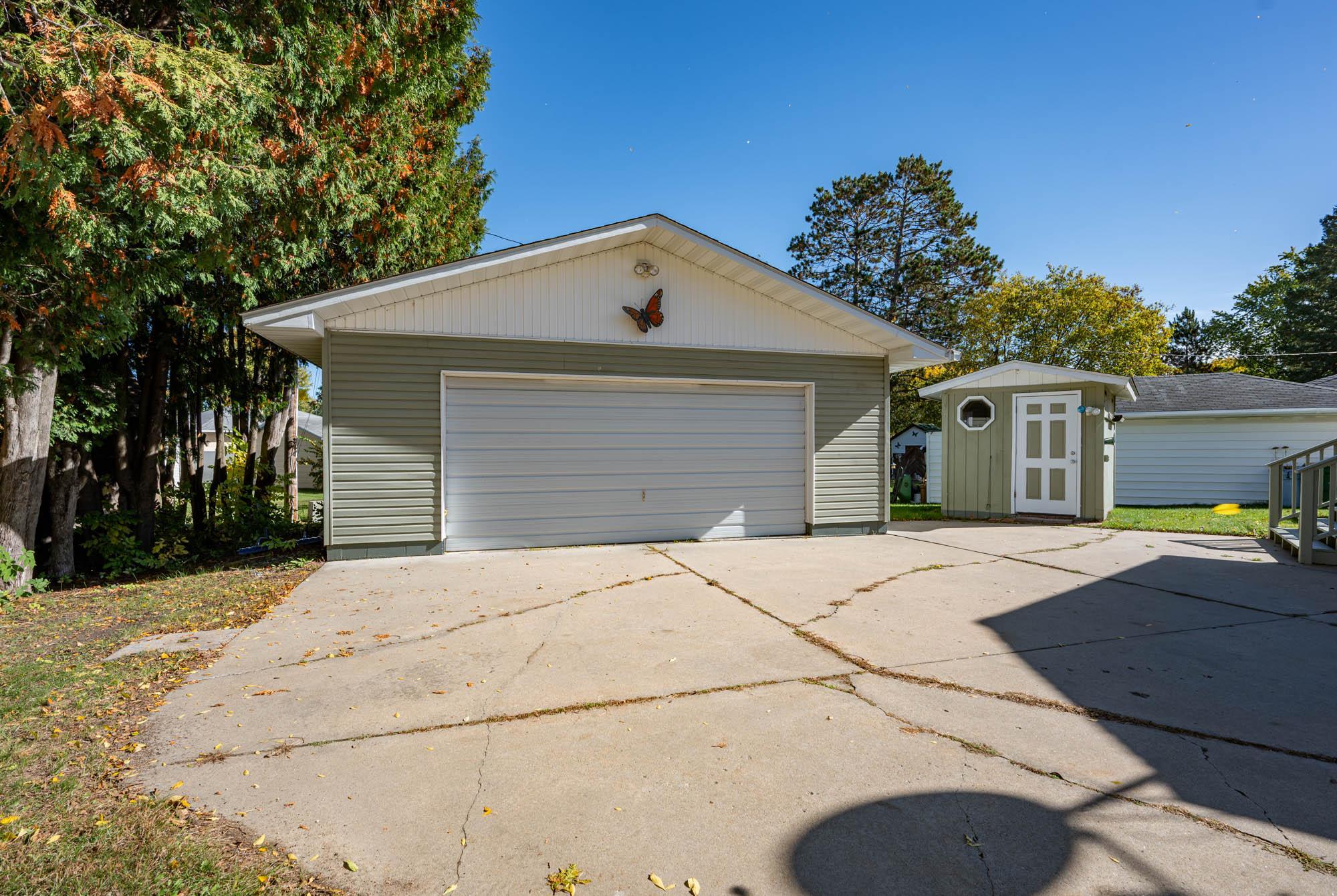 103 Hacar Place Property Photo 3