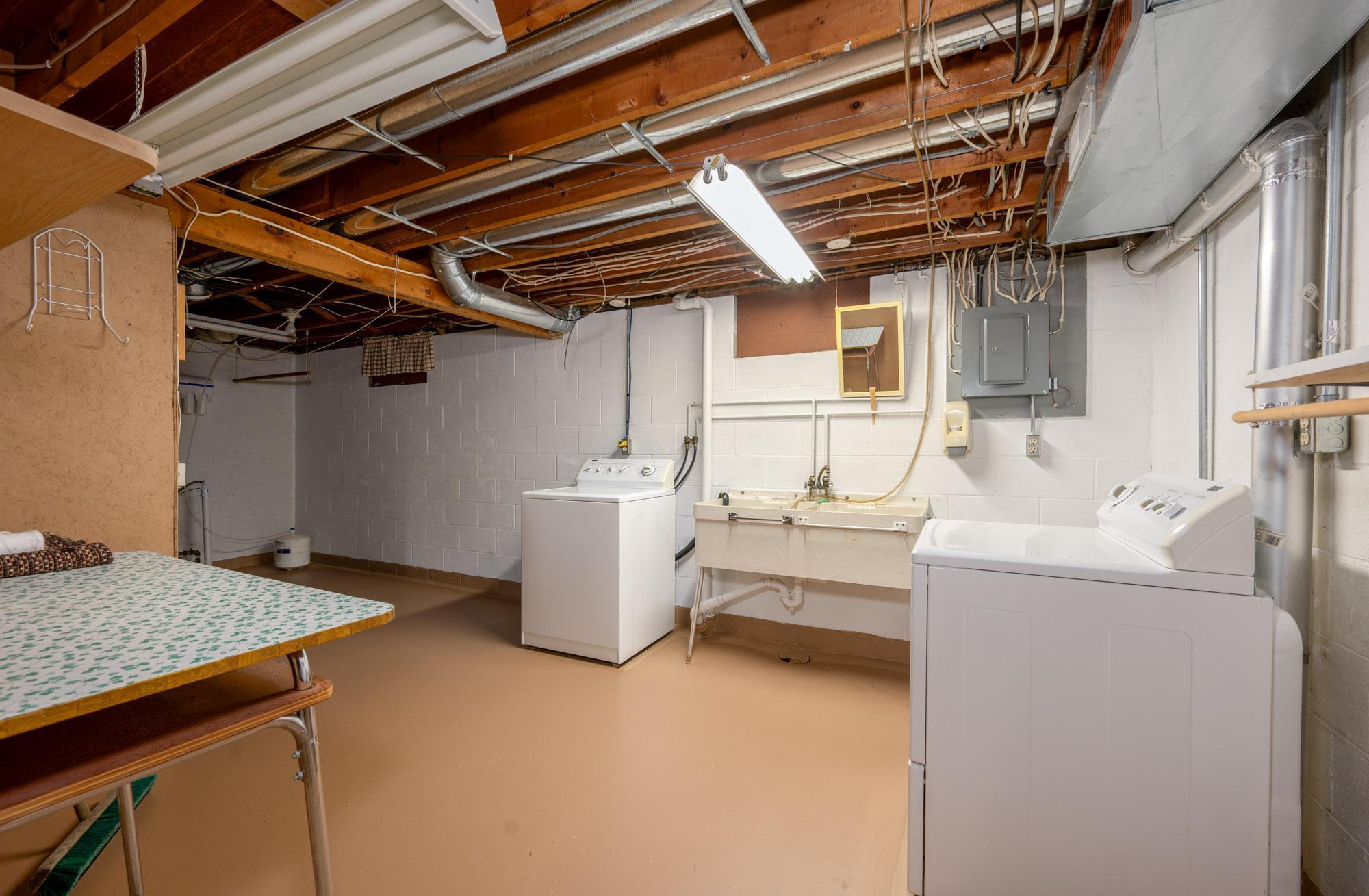 103 Hacar Place Property Photo 17