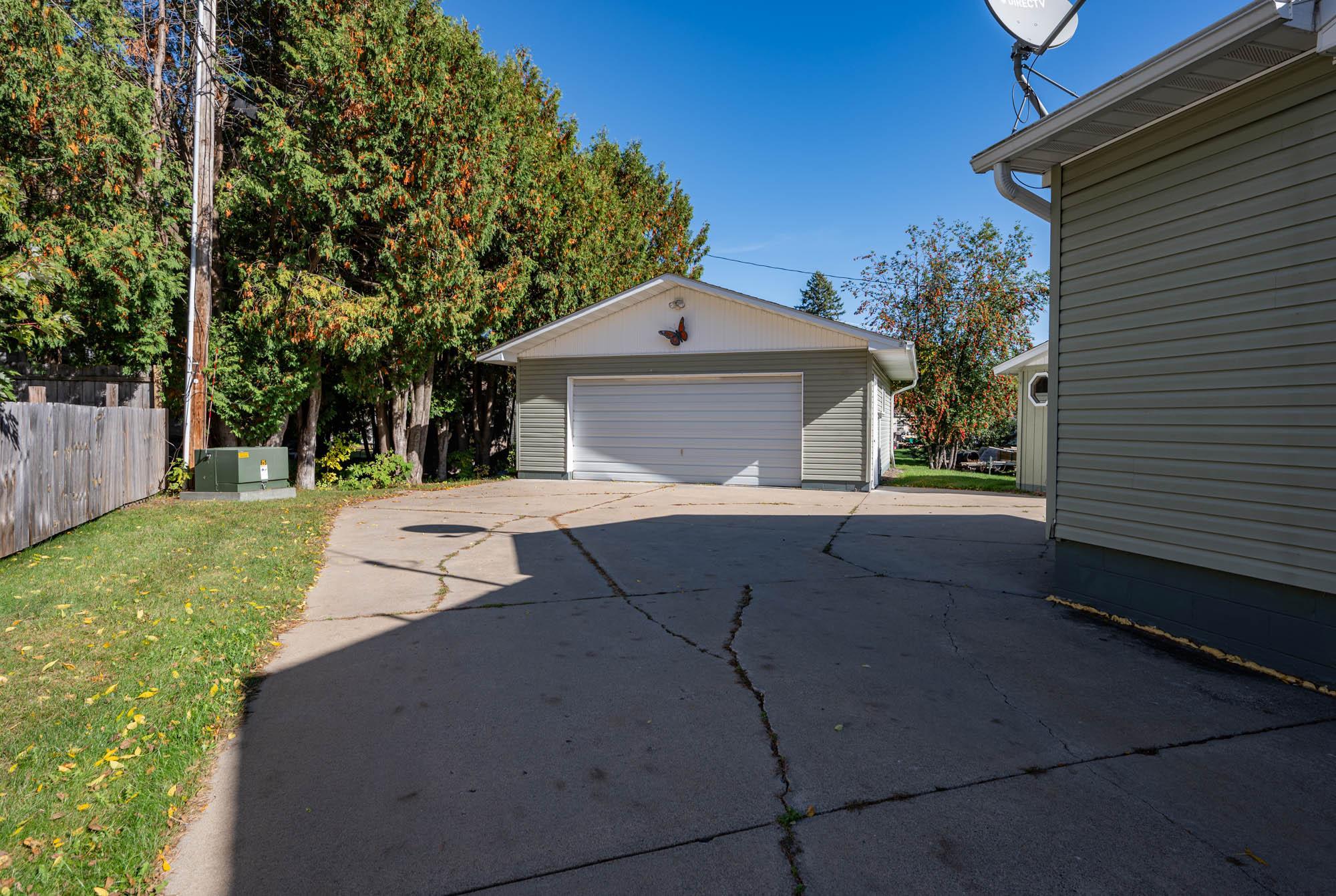 103 Hacar Place Property Photo 27
