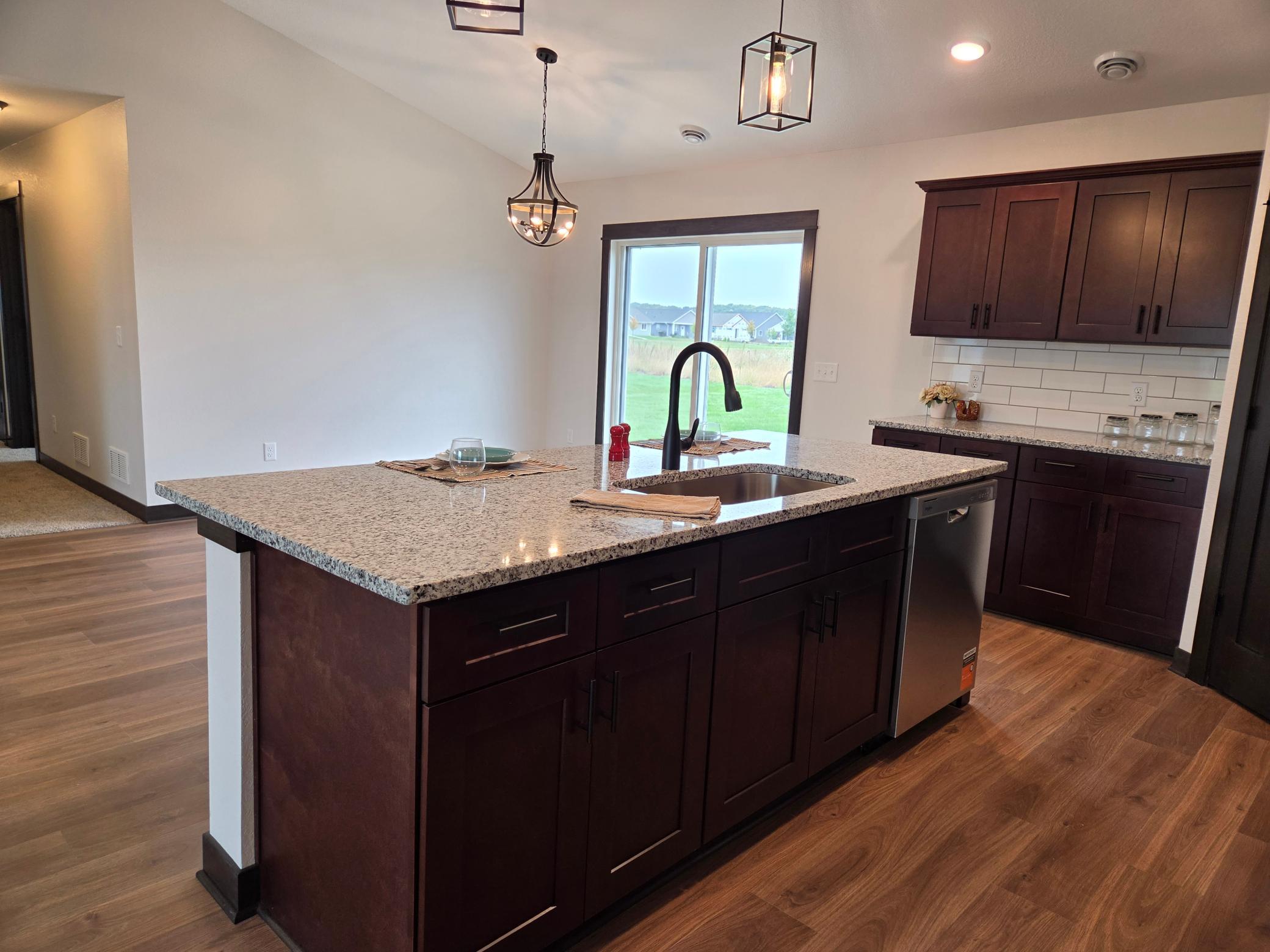 1088 Cullen Street Property Photo 5