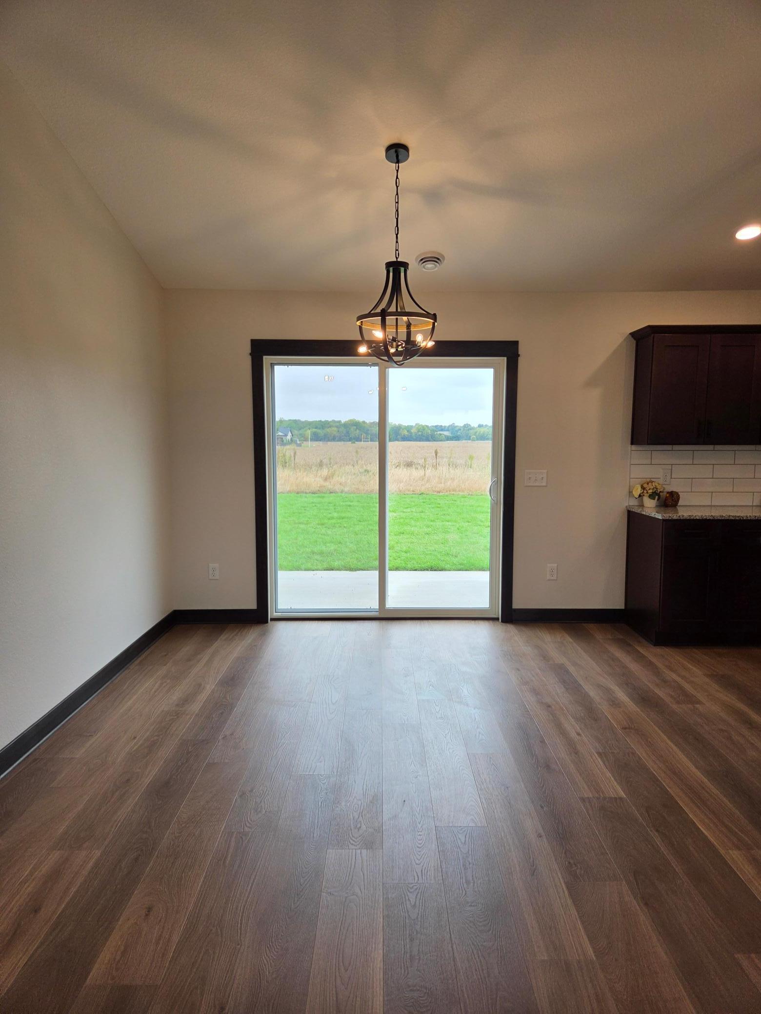 1088 Cullen Street Property Photo 8