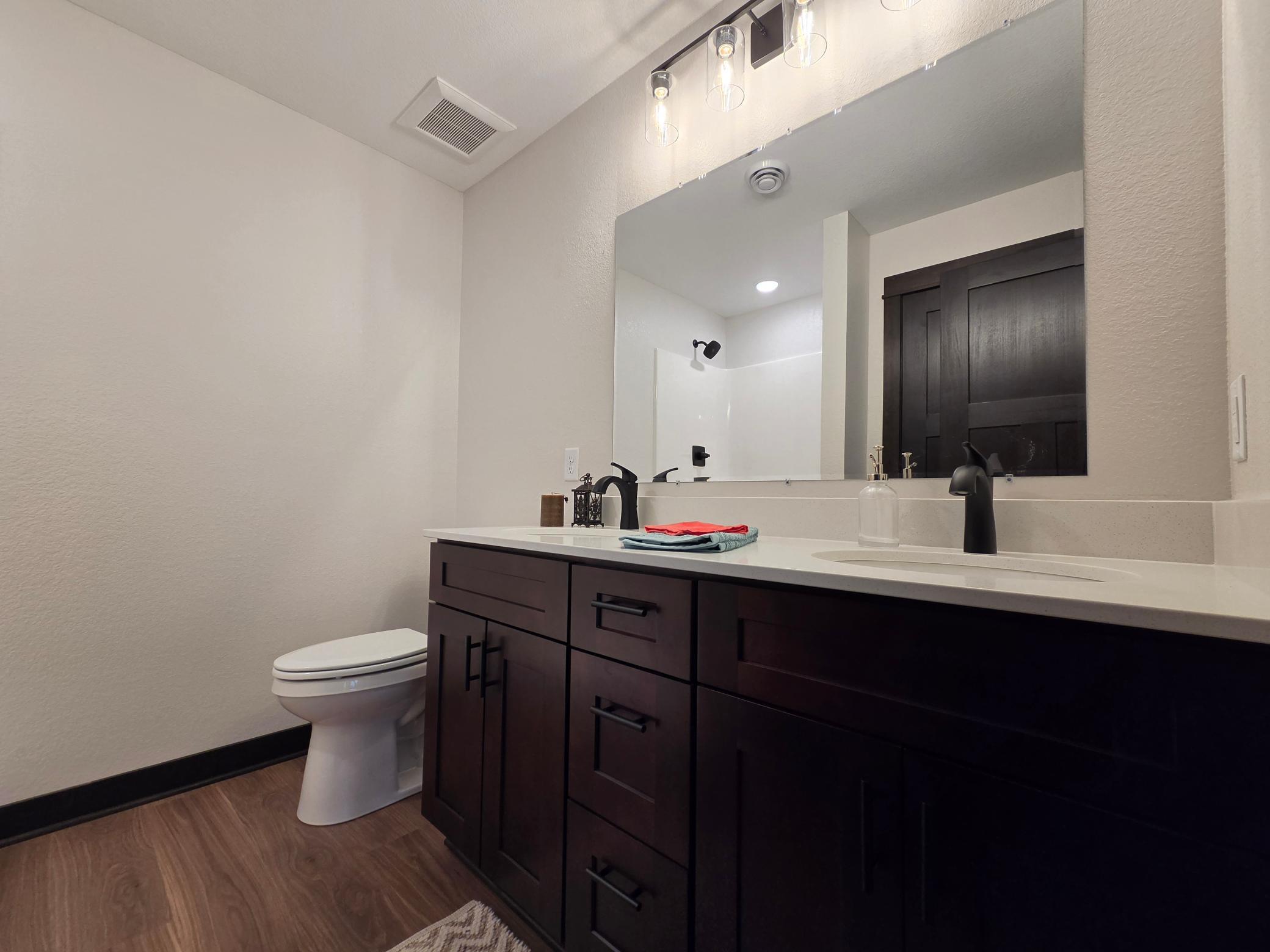 1088 Cullen Street Property Photo 21