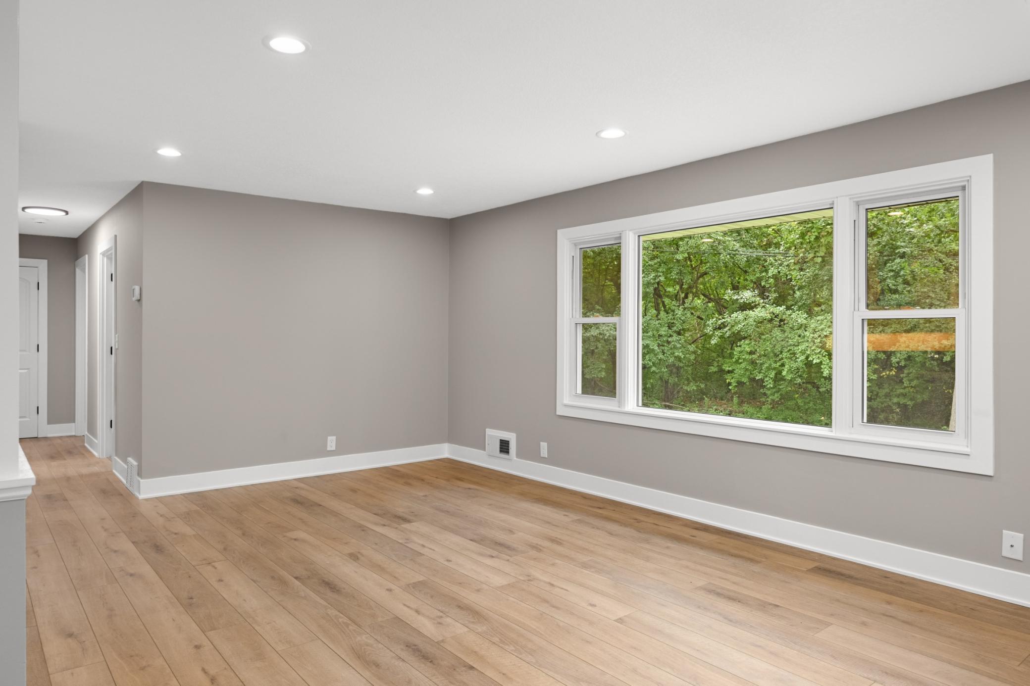 342 Kenmar Circle Property Photo 12