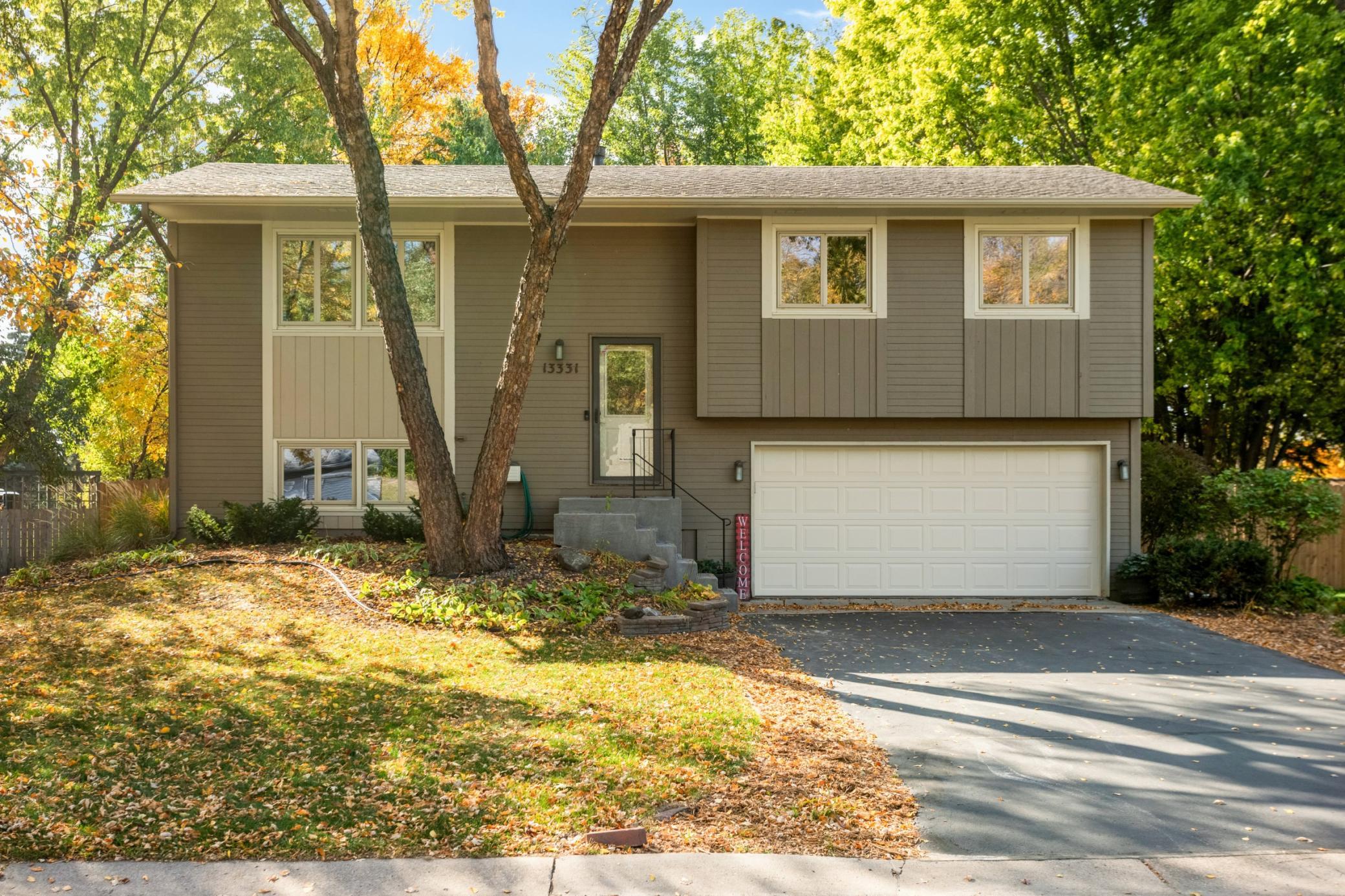 13331 86th Avenue N Property Photo 1