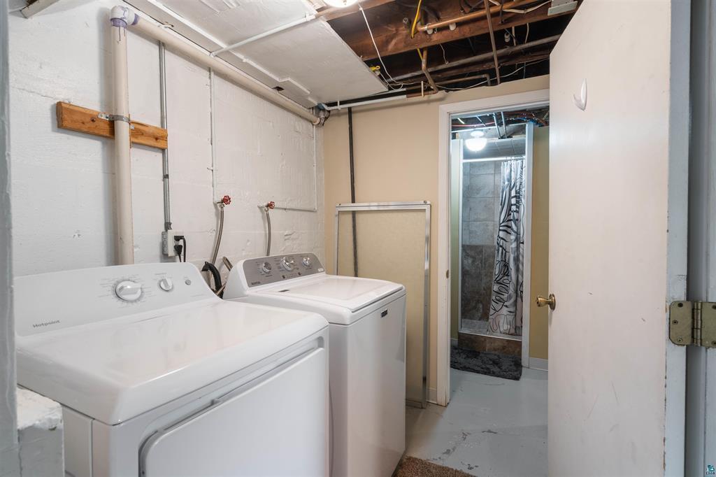 1110 E 10th Street Property Photo 20