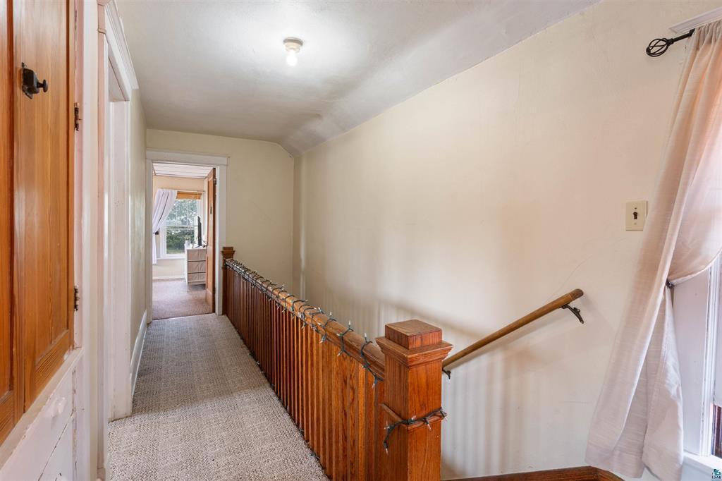 1110 E 10th Street Property Photo 22