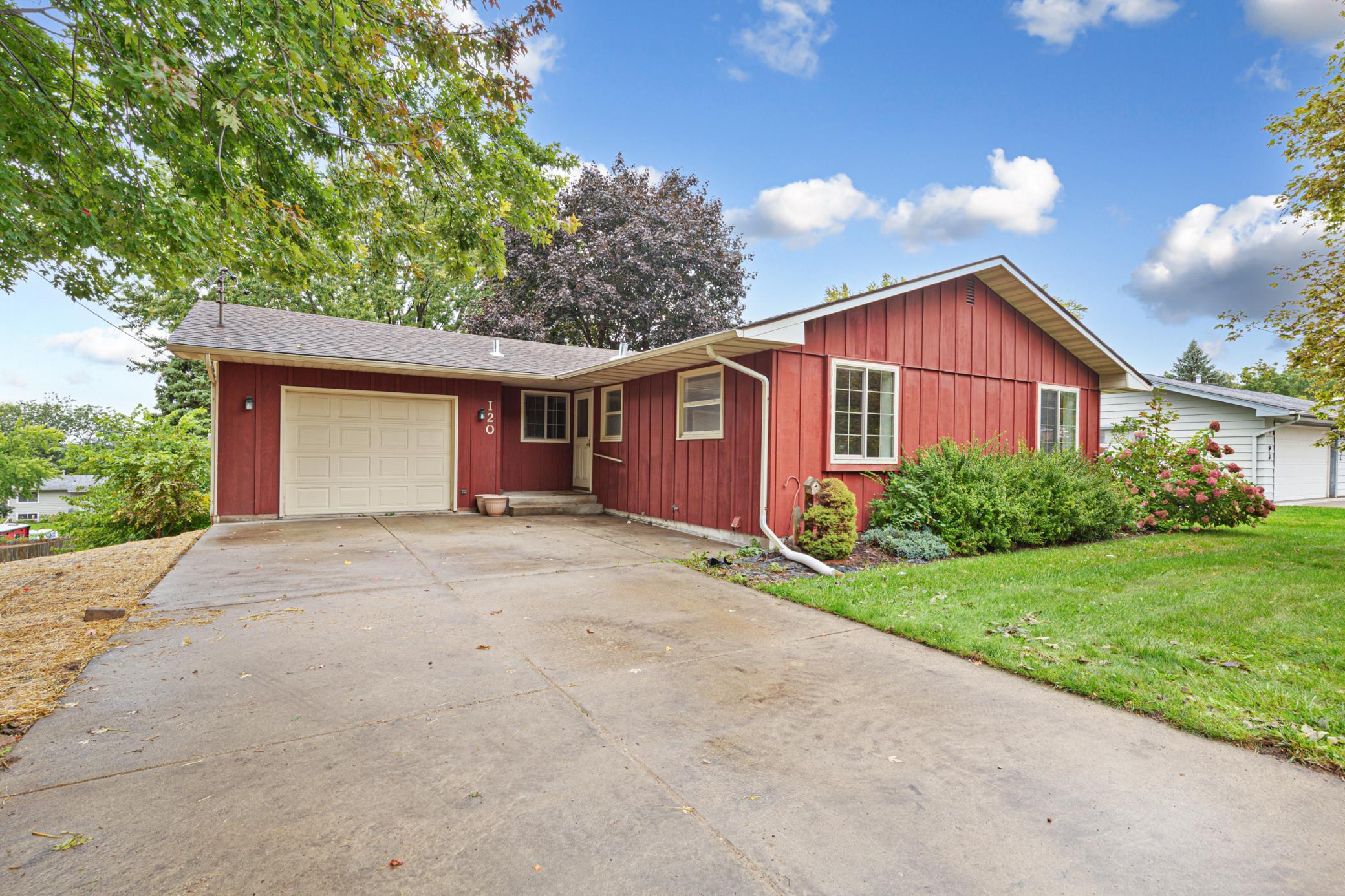 120 Brand Avenue Property Photo 1