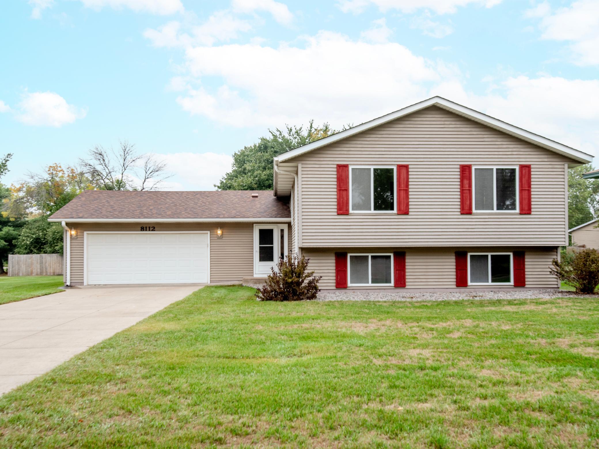 8112 Lad Parkway Property Photo 1