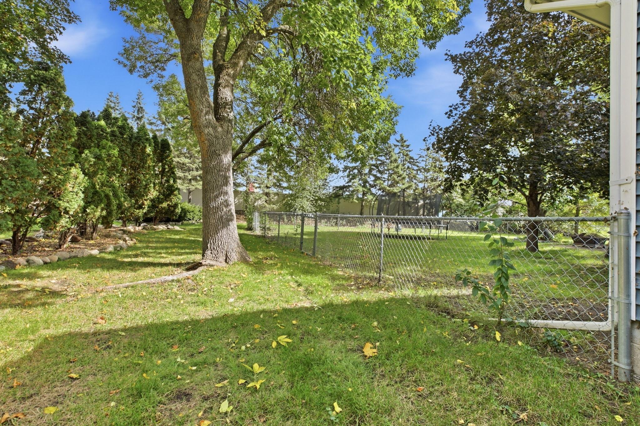 908 Brenda Lee Drive Property Photo 4